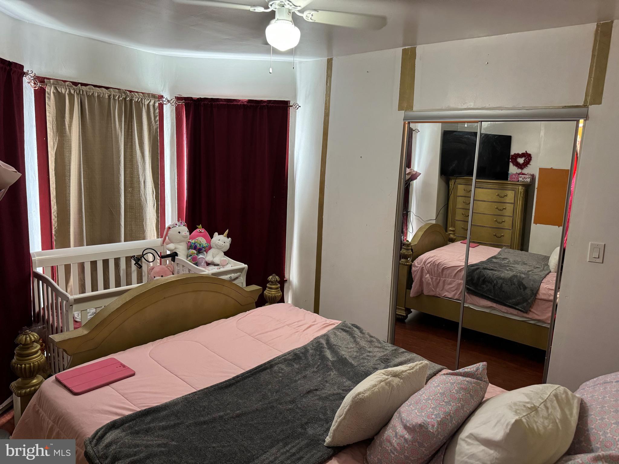 PHILADELPHIA (WEST) - Residential