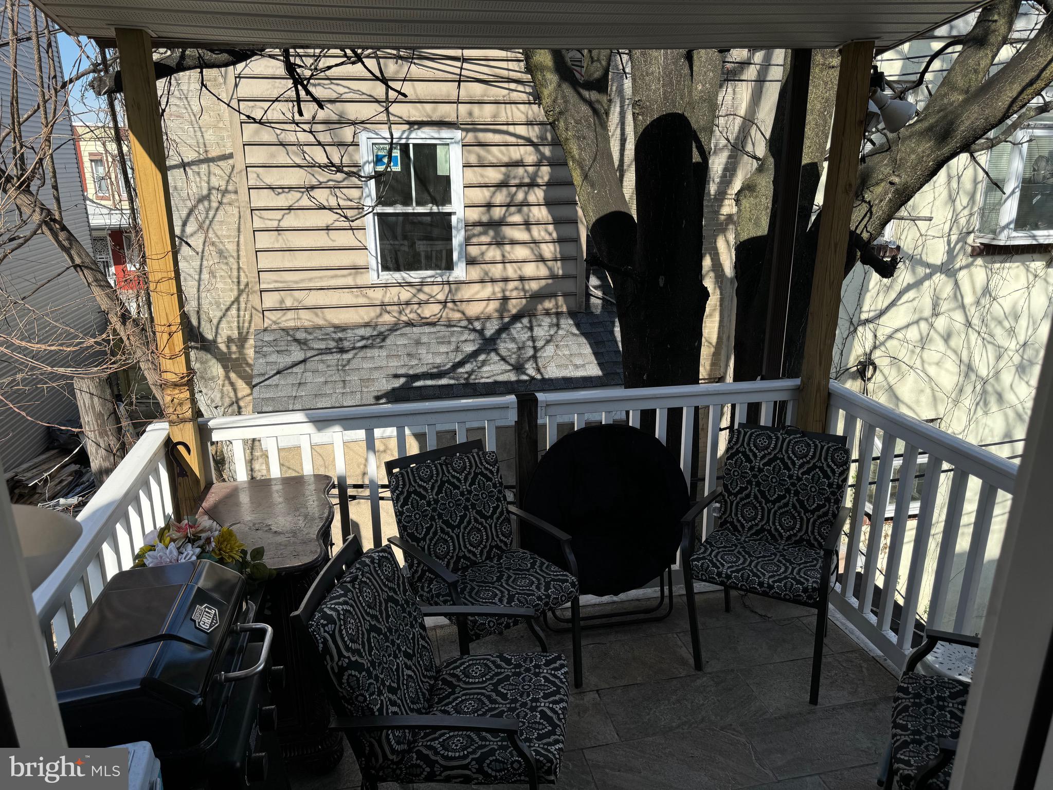 PHILADELPHIA (WEST) - Residential