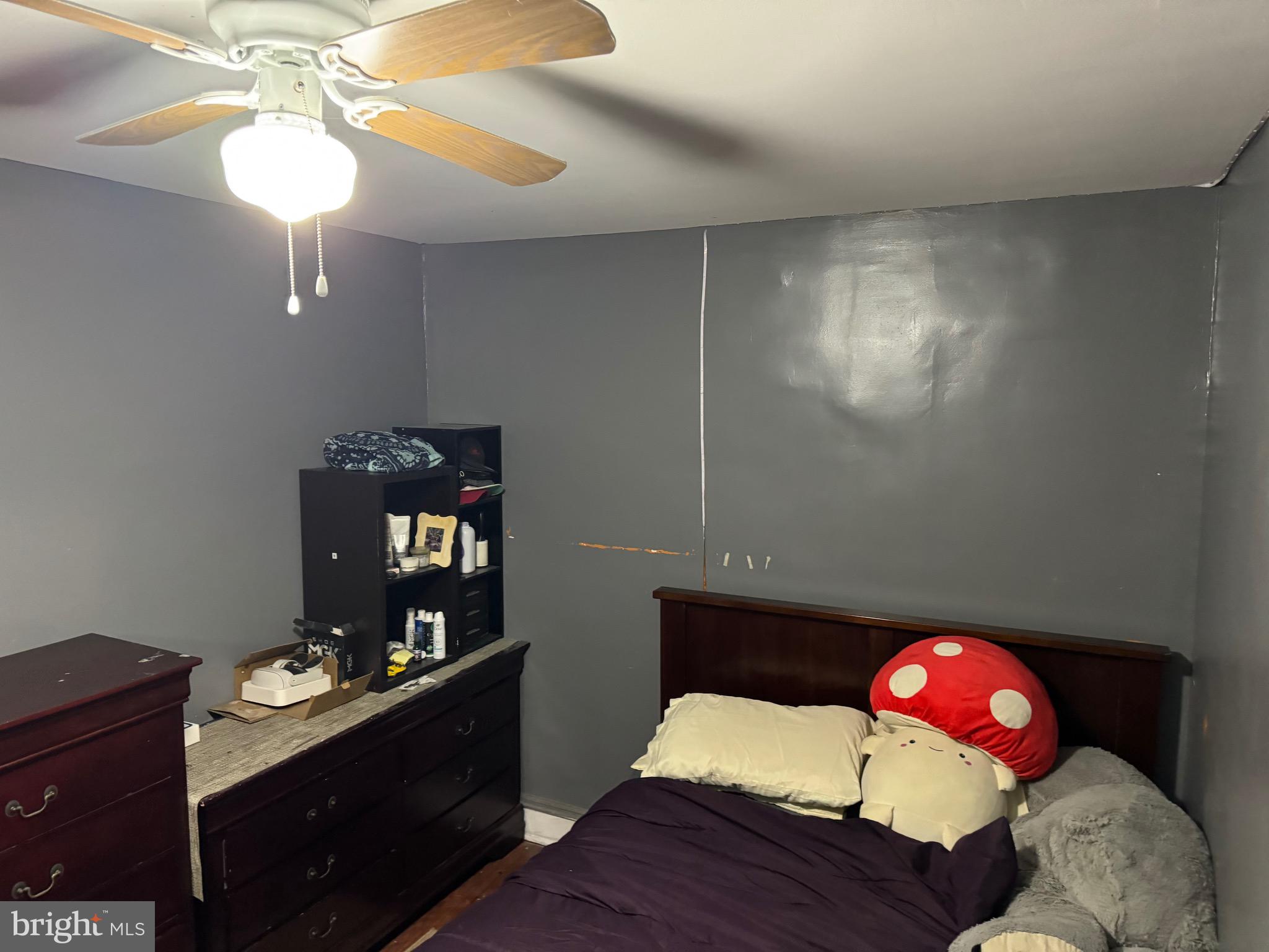 PHILADELPHIA (WEST) - Residential