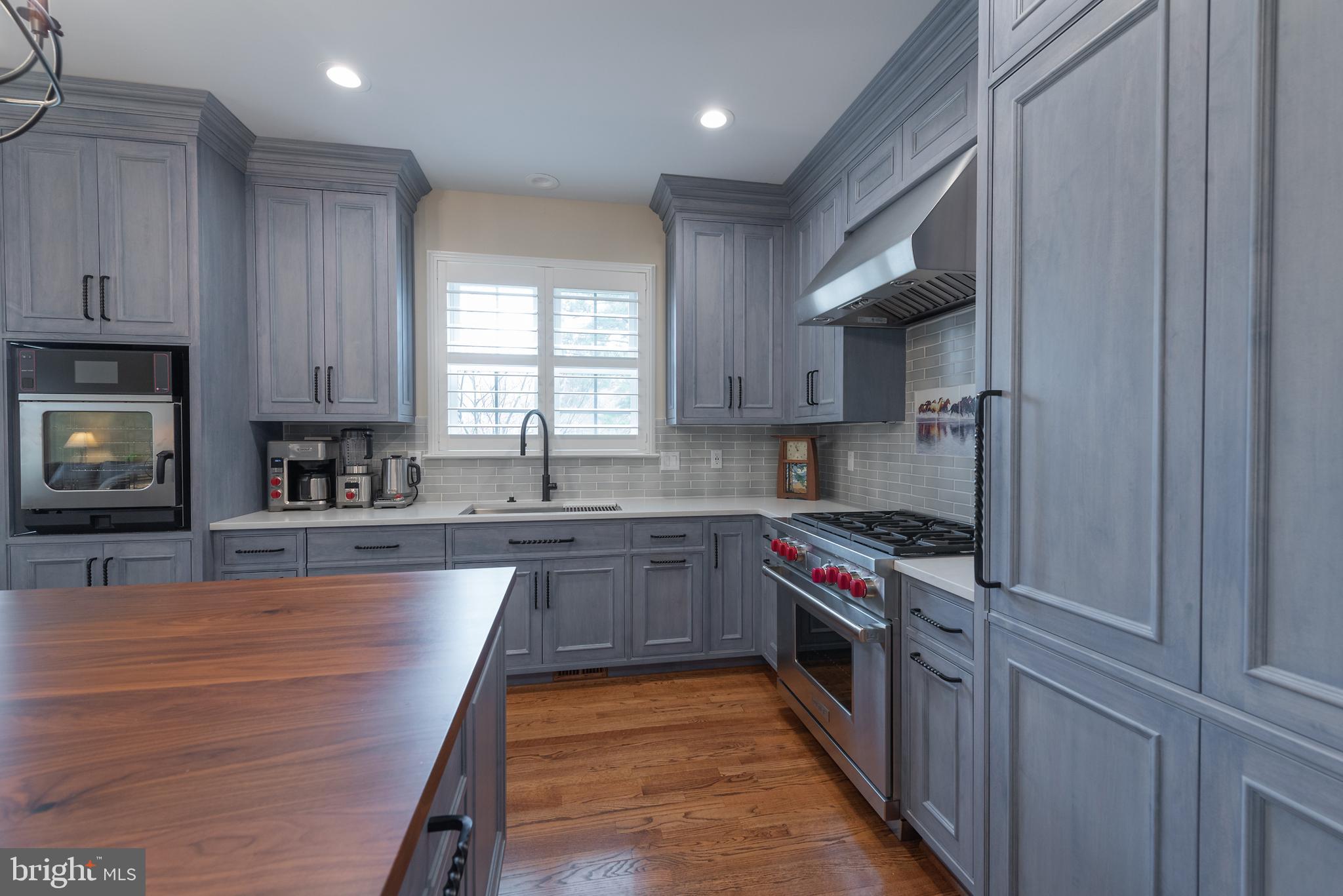 RED HILL - Residential