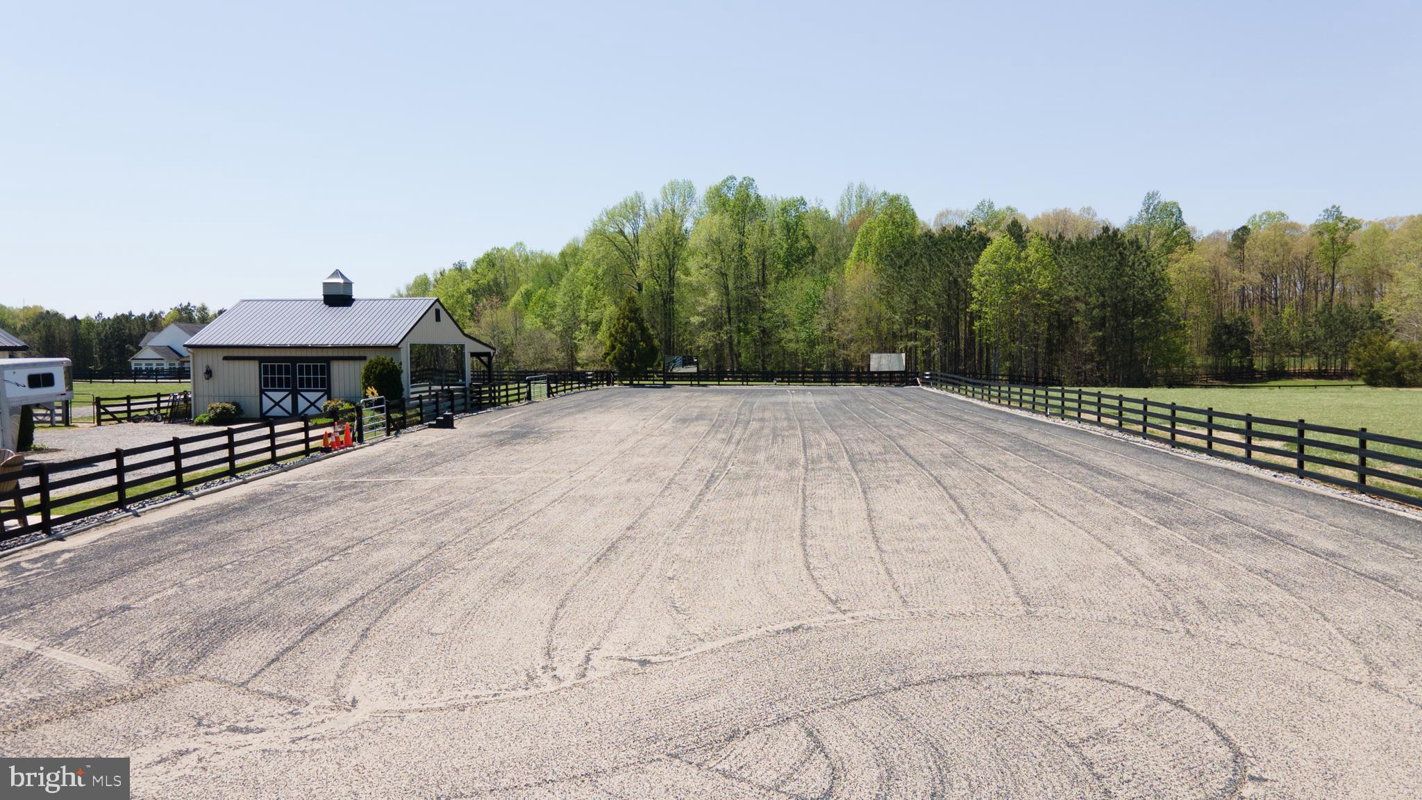 RED HILL - Residential