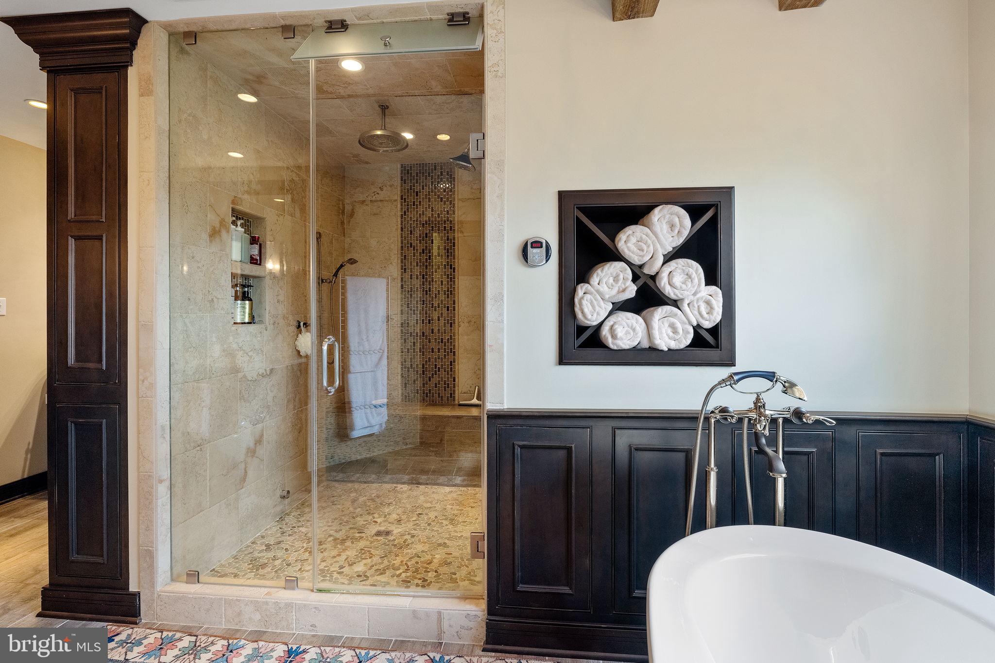 RED HILL - Residential