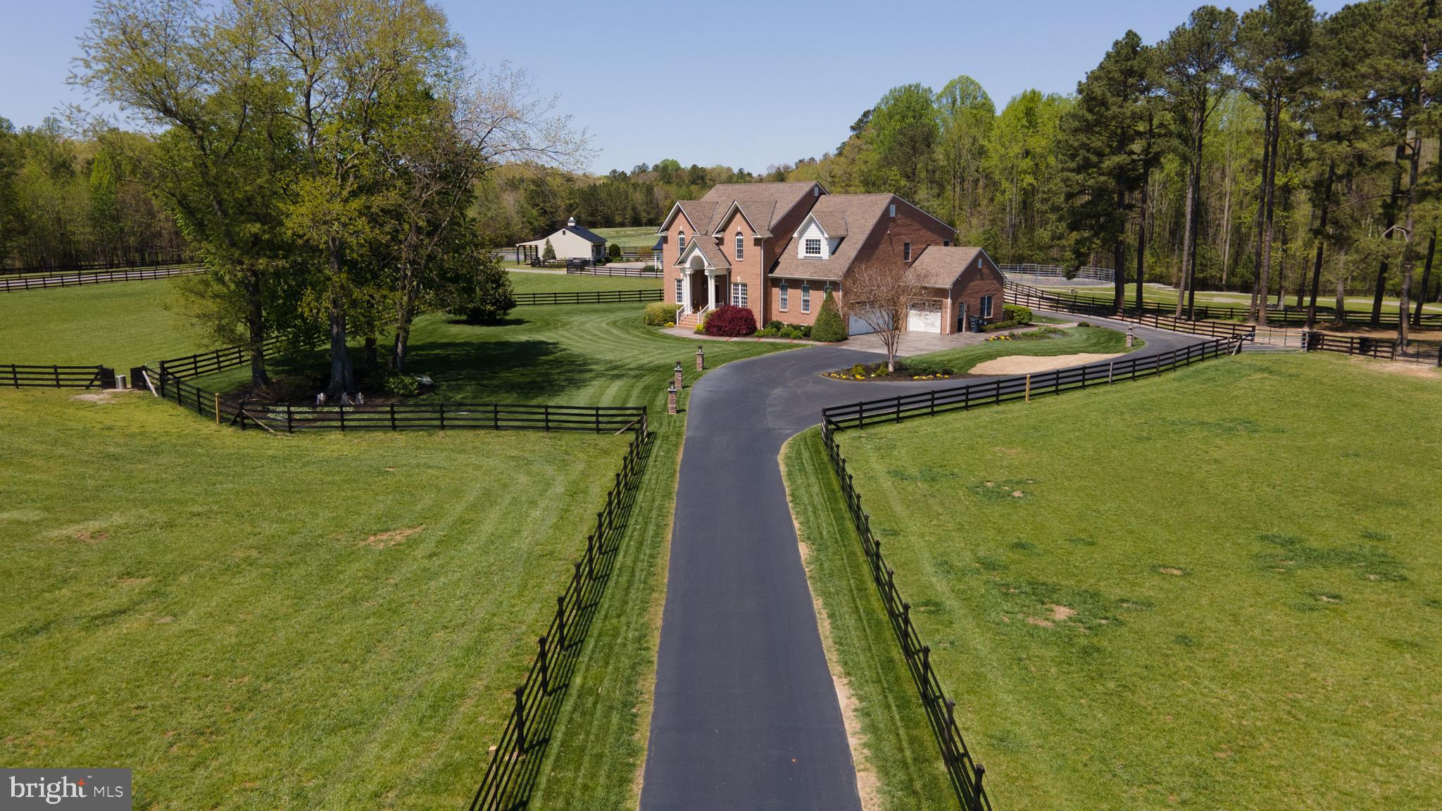 RED HILL - Residential