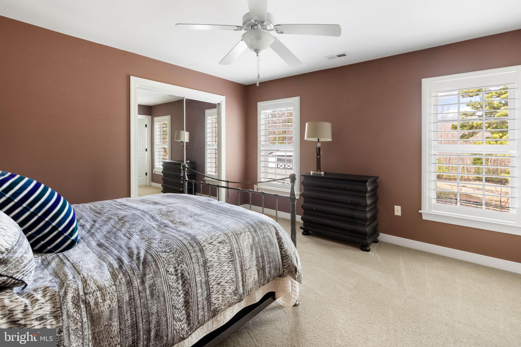 RED HILL - Residential