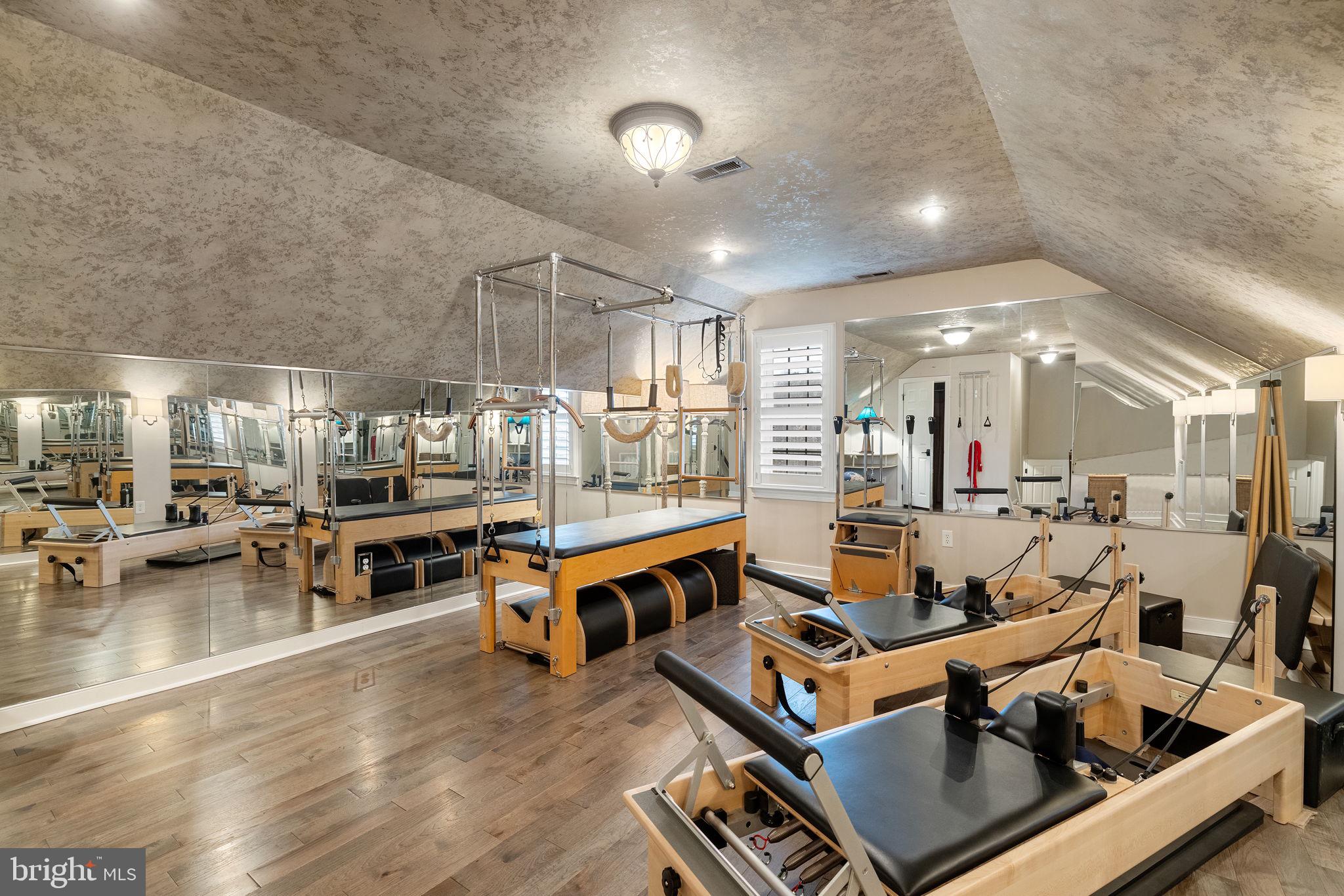 RED HILL - Residential