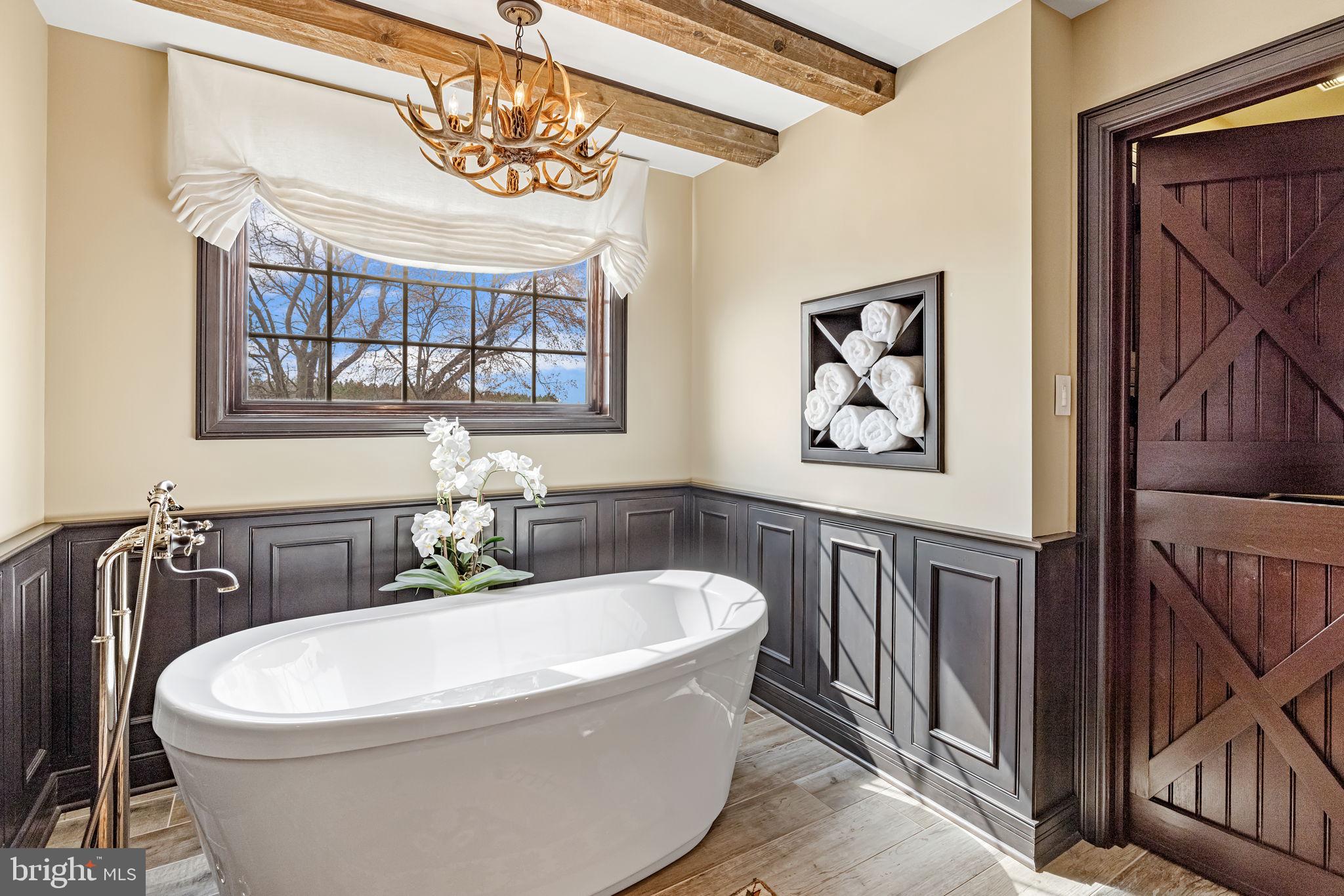 RED HILL - Residential