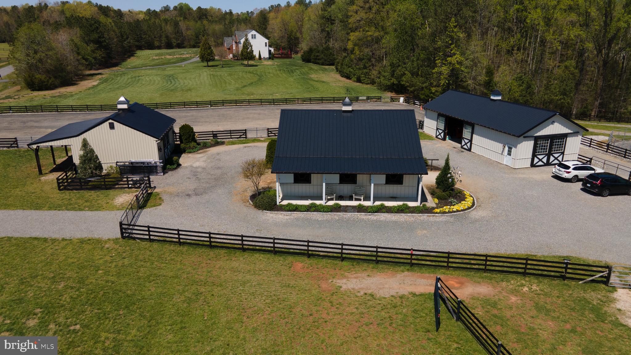 RED HILL - Residential