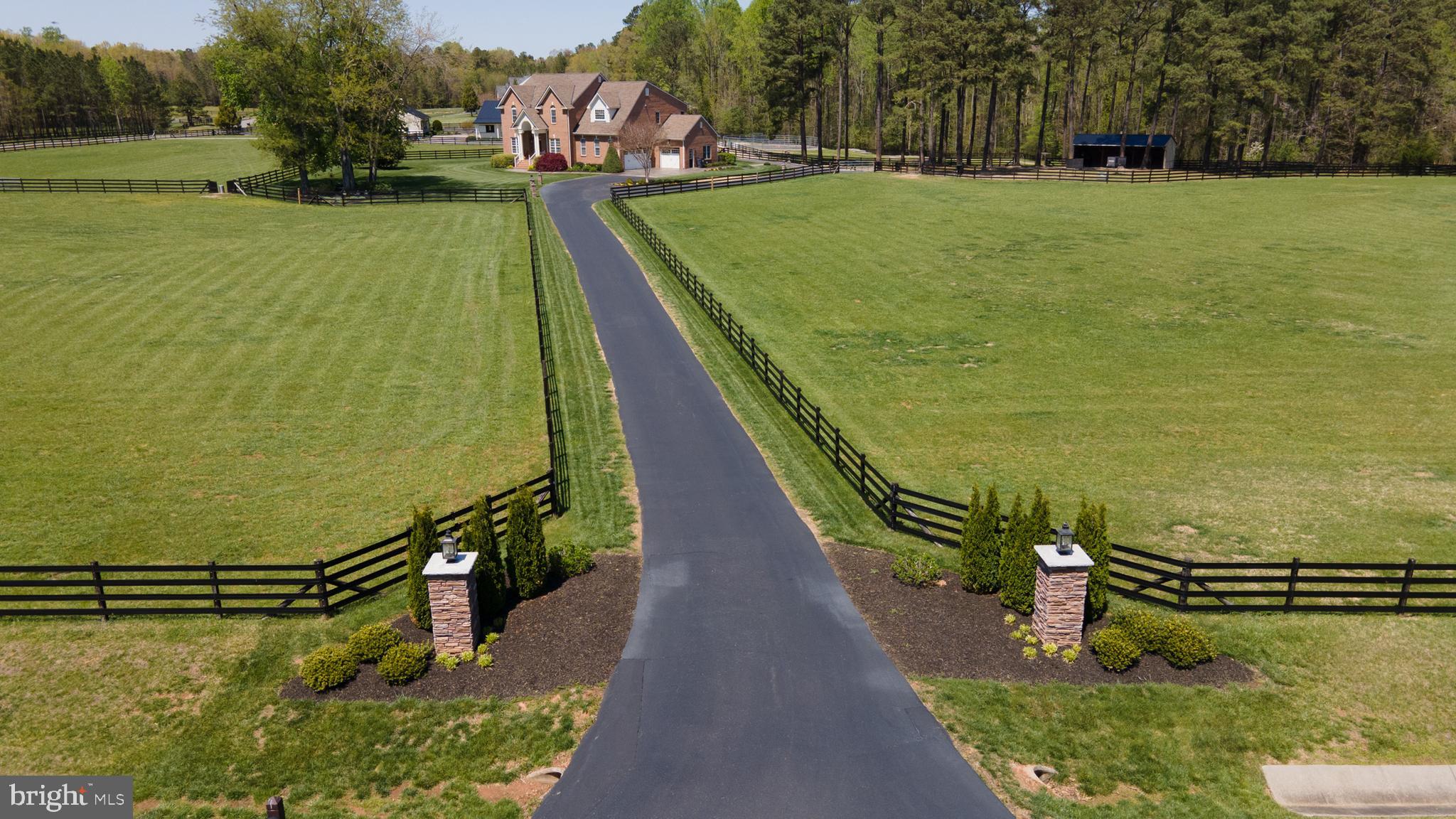 RED HILL - Residential