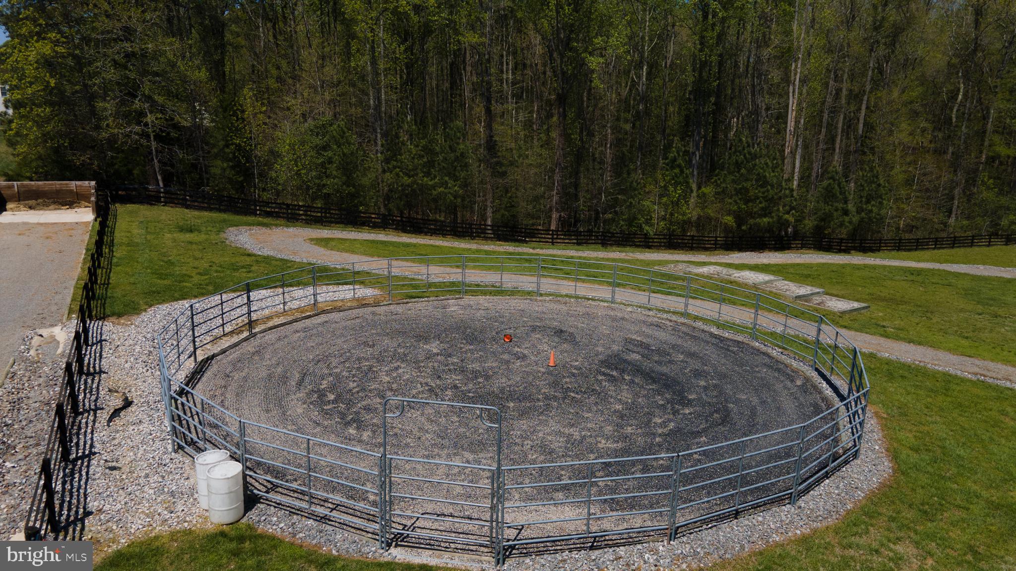 RED HILL - Residential