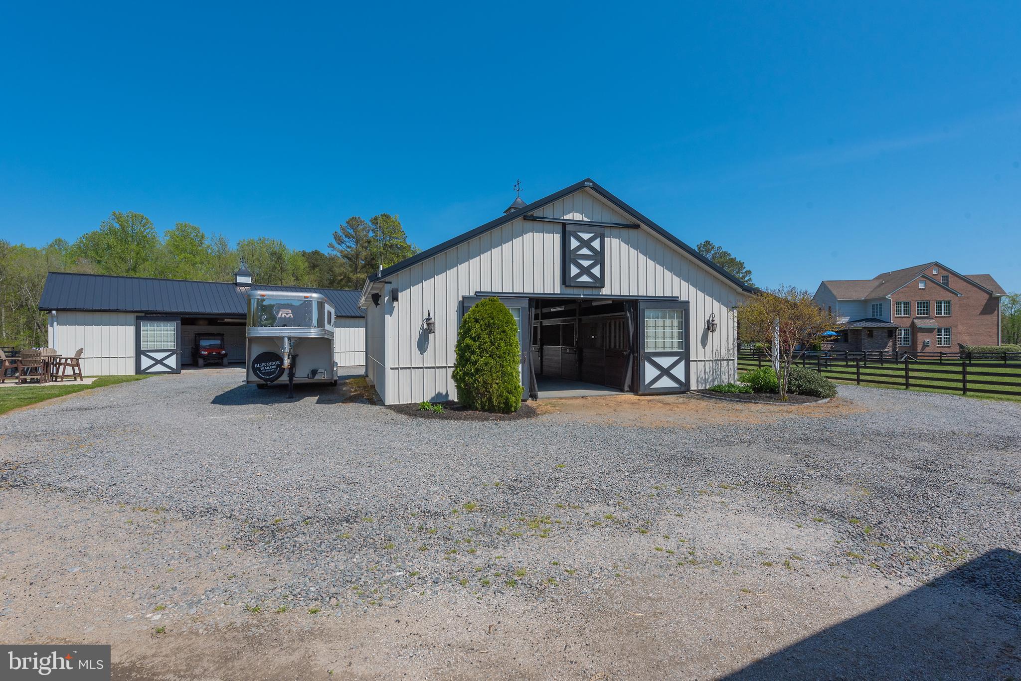 RED HILL - Residential