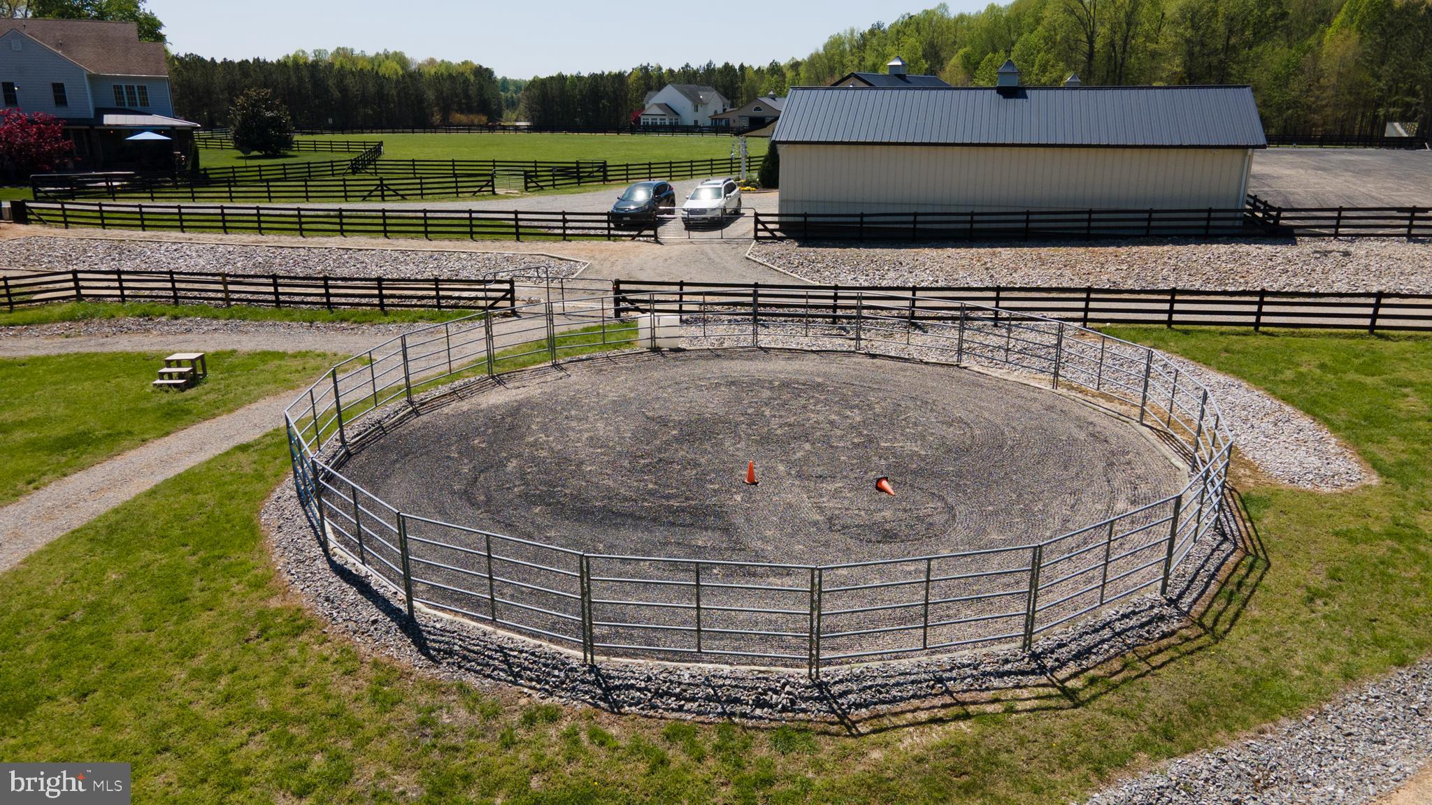 RED HILL - Residential
