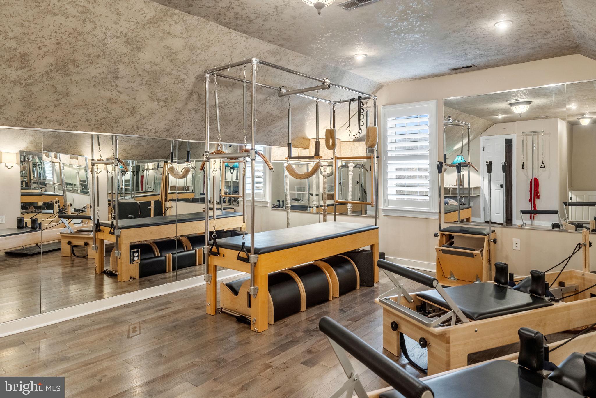 RED HILL - Residential