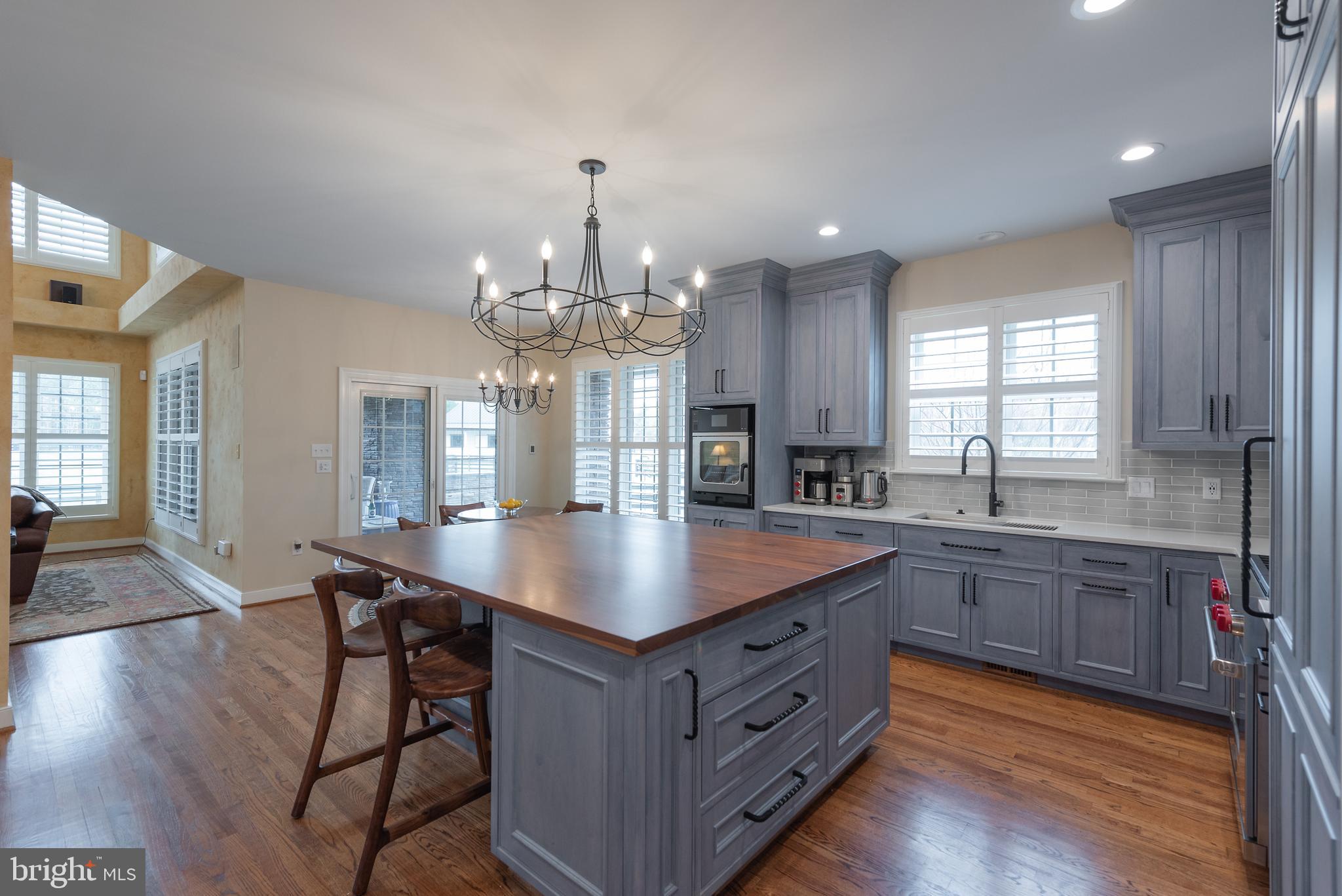 RED HILL - Residential