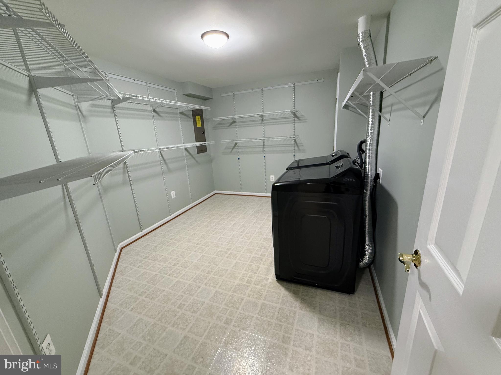 QUINCE ORCHARD PARK - Residential Lease