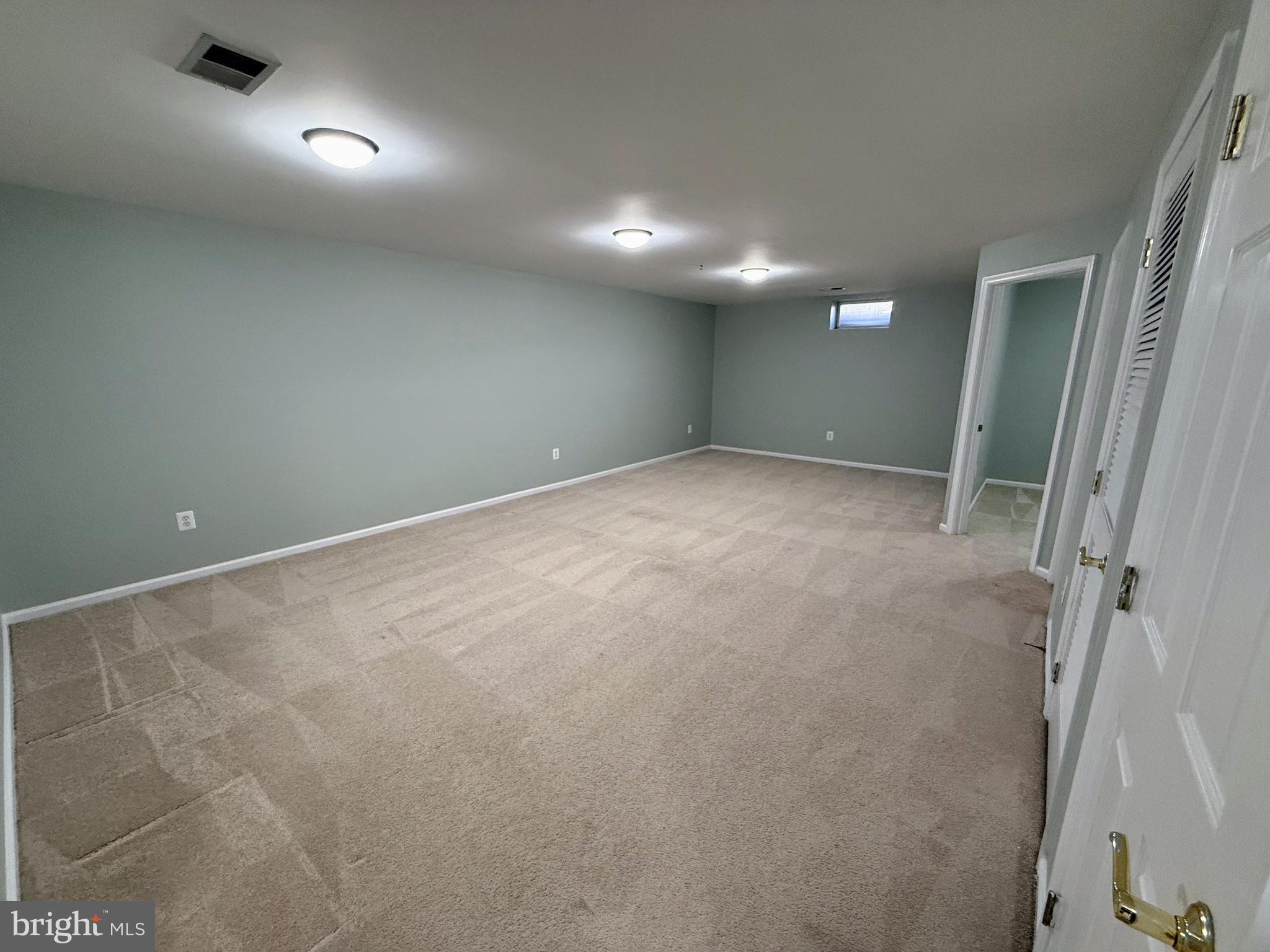 QUINCE ORCHARD PARK - Residential Lease