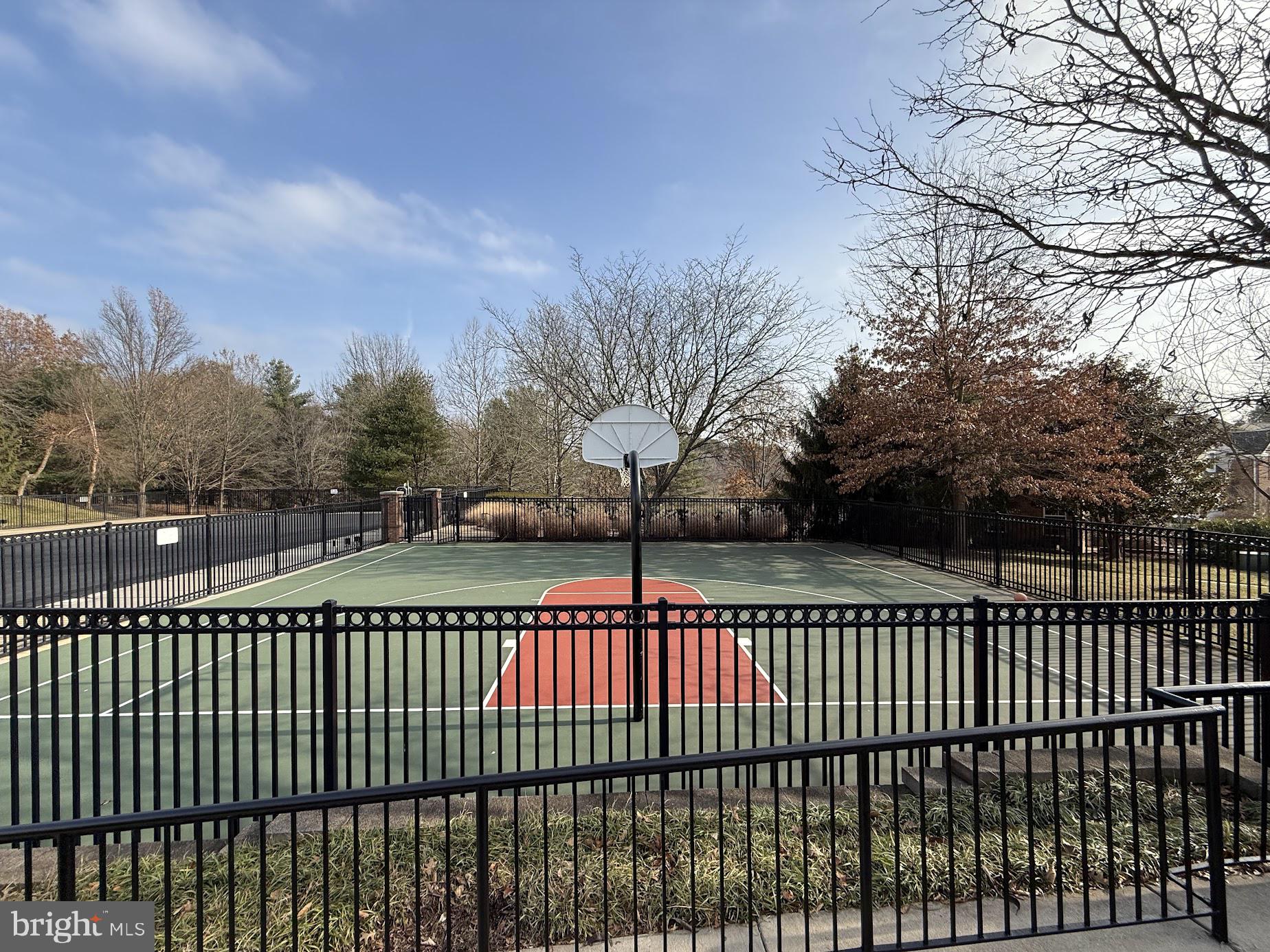 QUINCE ORCHARD PARK - Residential Lease