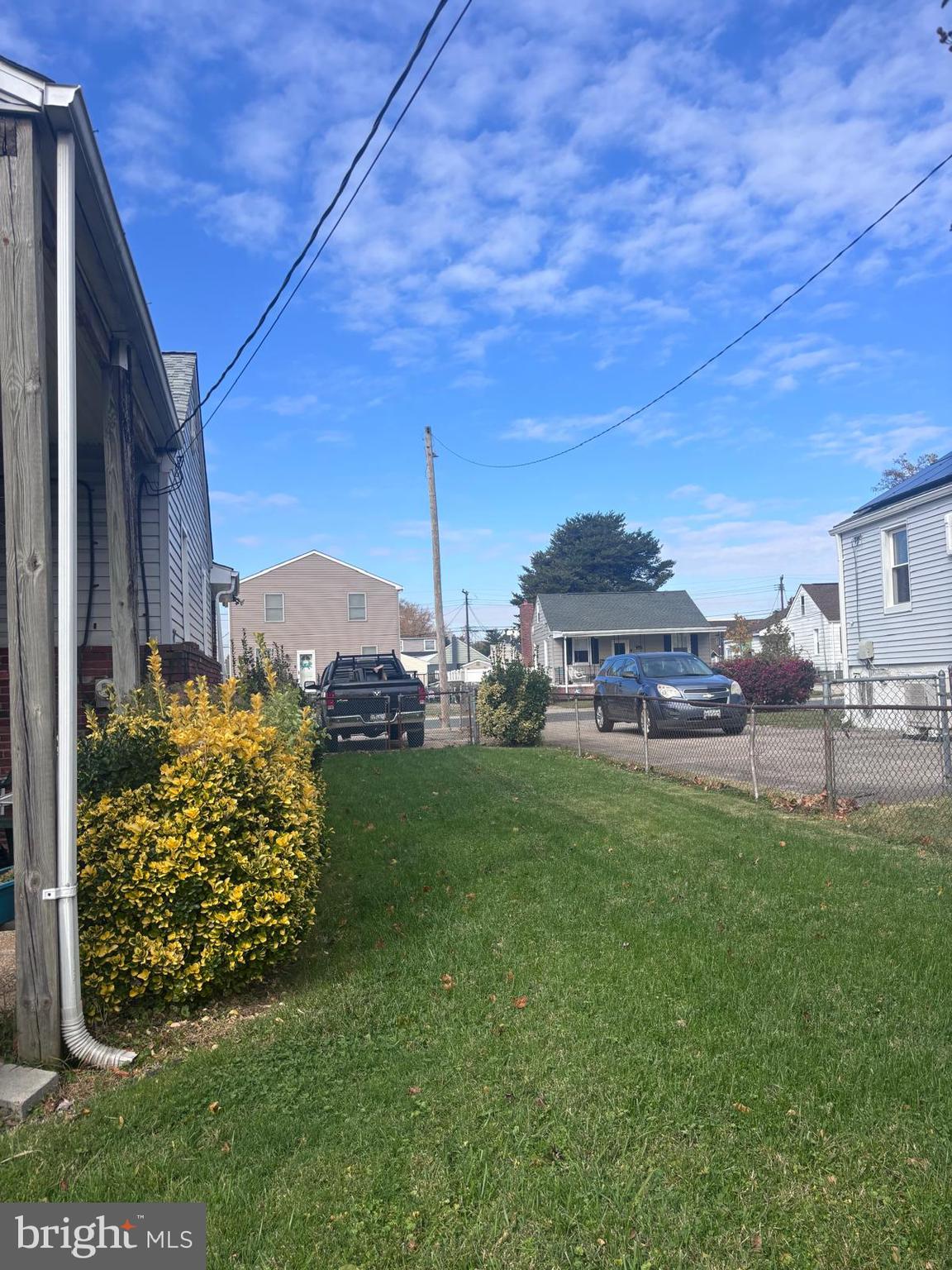 GRAY MANOR - Residential Lease