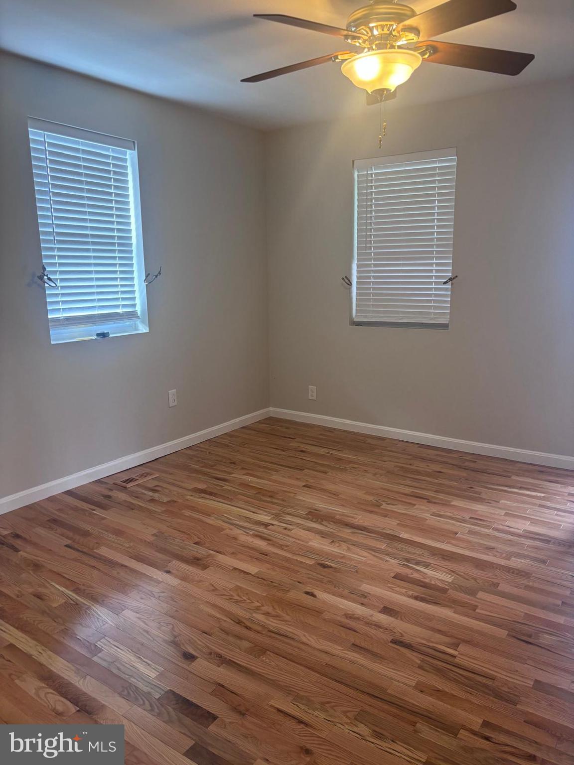 GRAY MANOR - Residential Lease