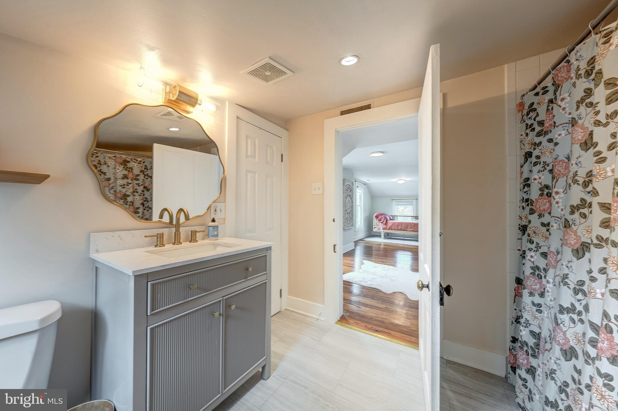 TOWN OF PURCELLVILLE - Residential