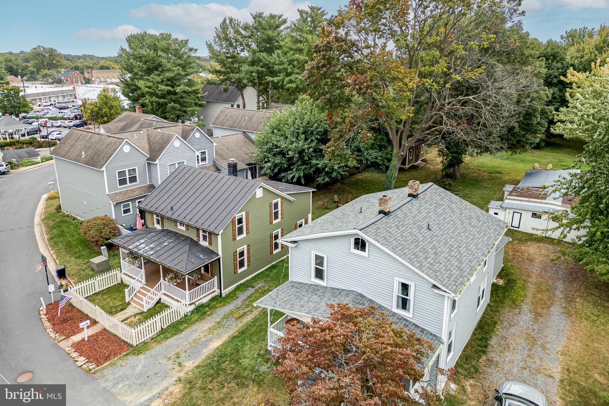 TOWN OF PURCELLVILLE - Residential