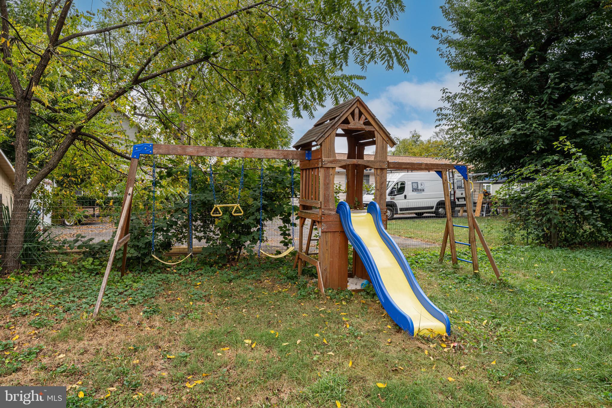 TOWN OF PURCELLVILLE - Residential