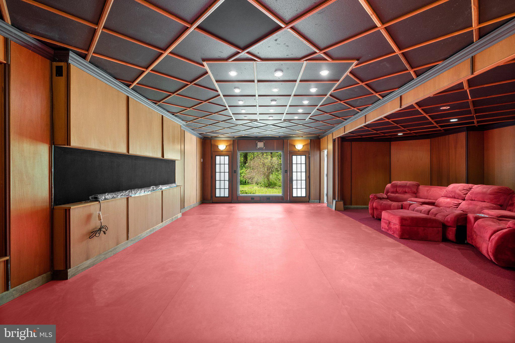 BOWIE MILL ESTATES - Residential