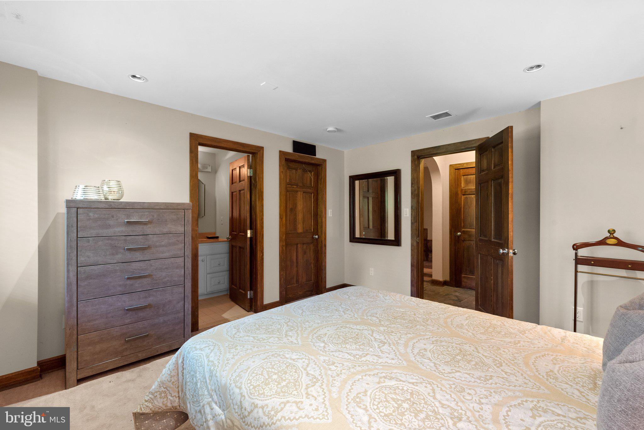 BOWIE MILL ESTATES - Residential