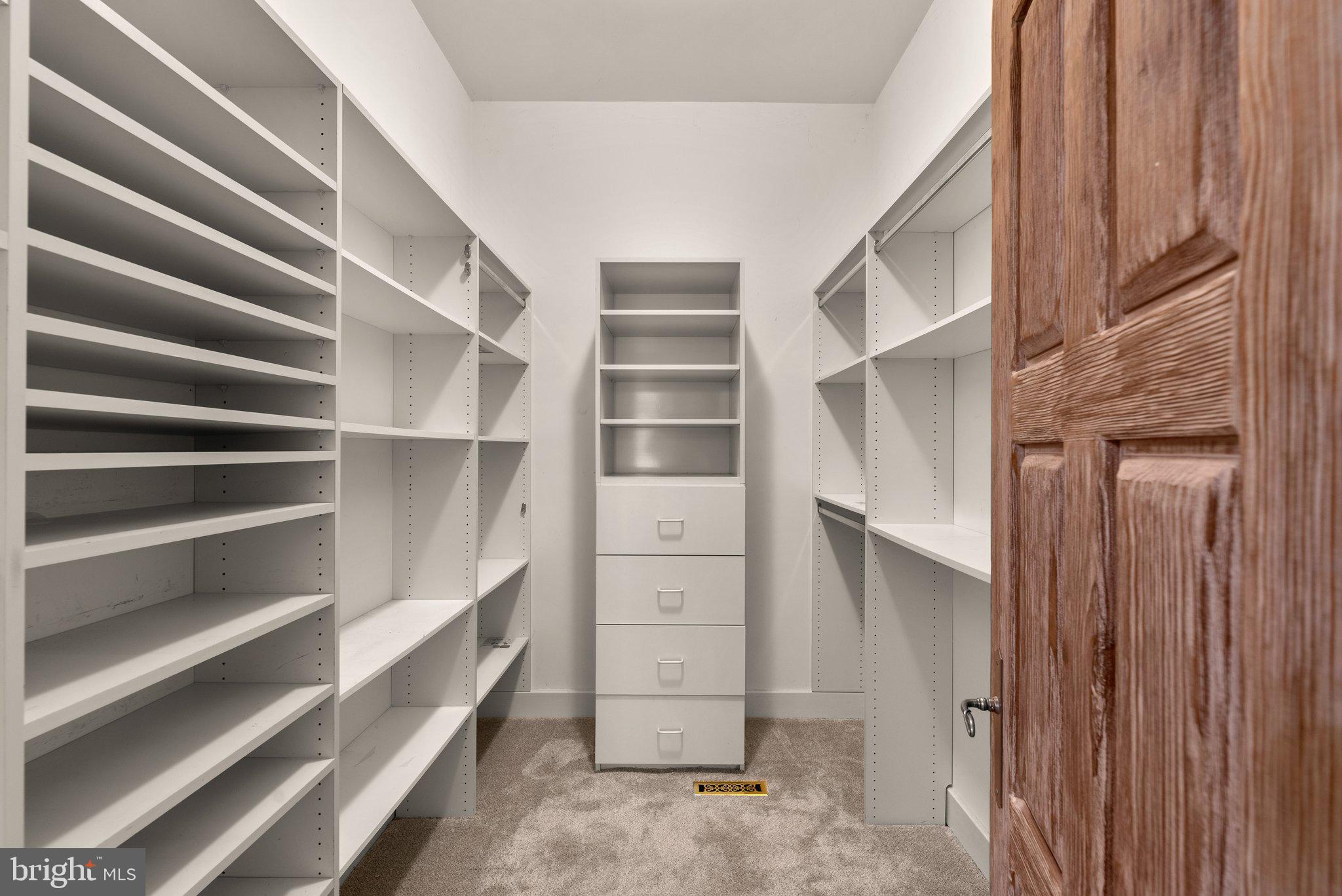 BOWIE MILL ESTATES - Residential