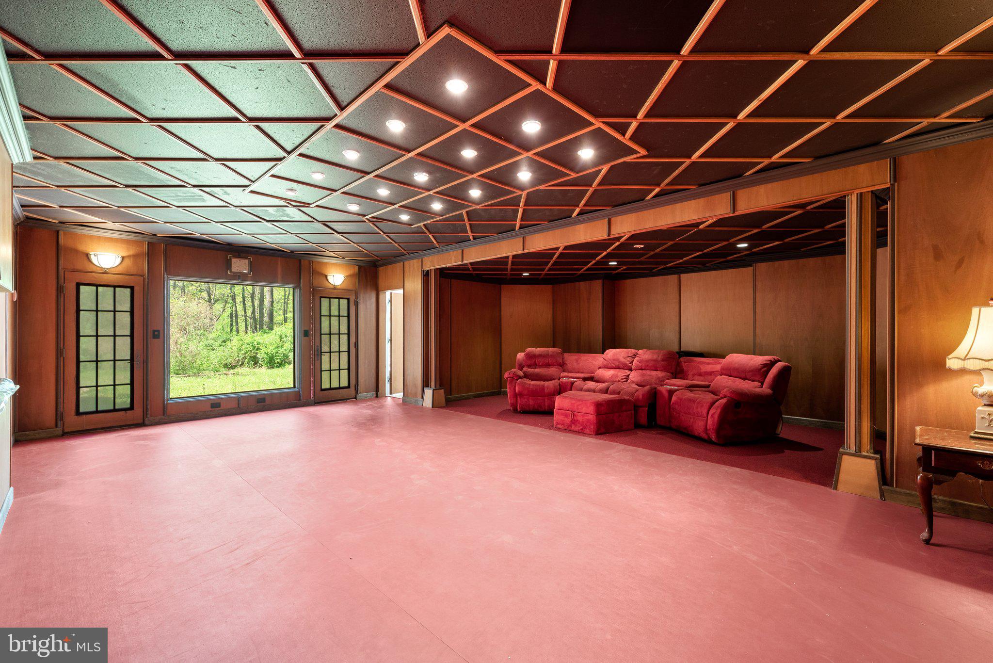 BOWIE MILL ESTATES - Residential