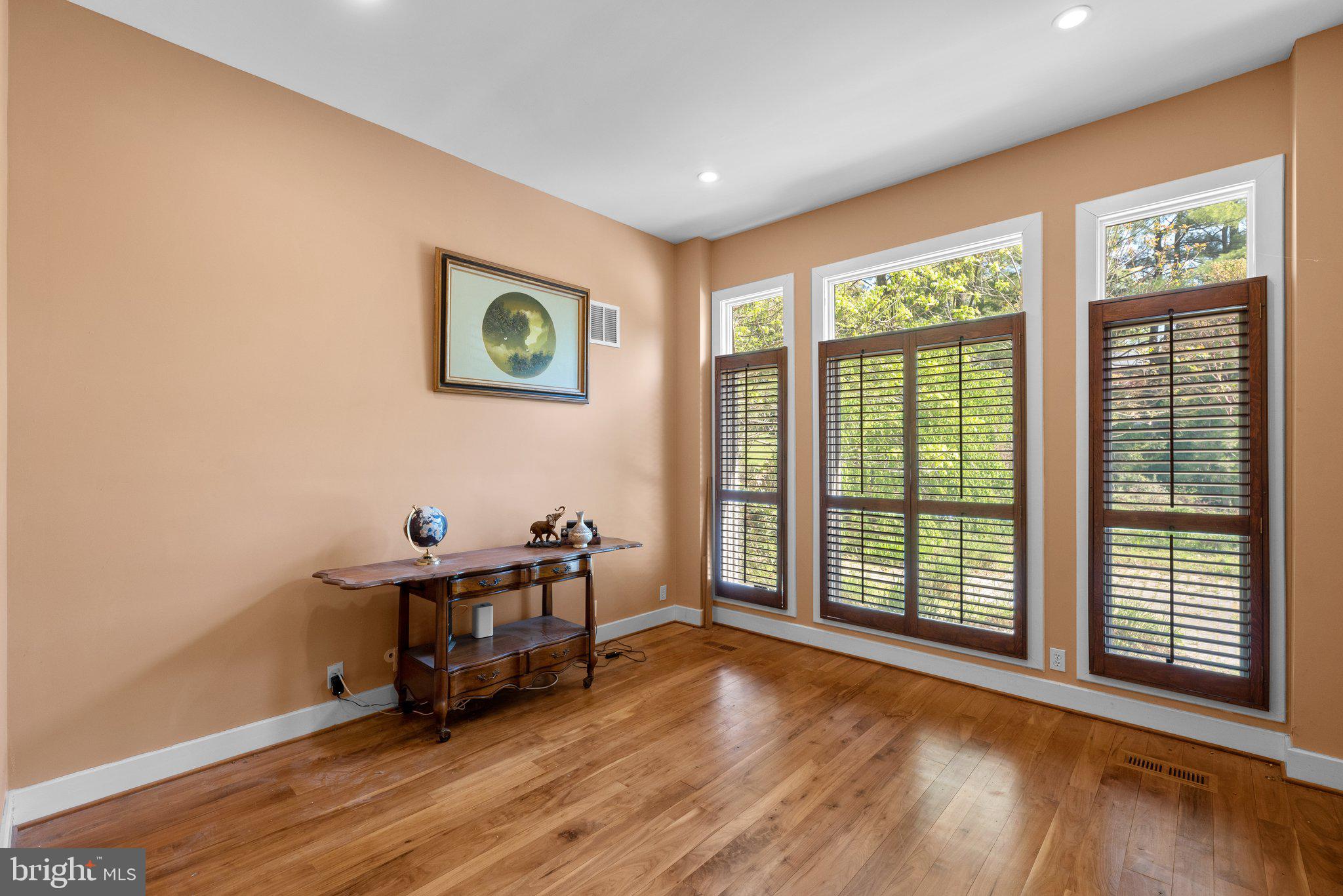 BOWIE MILL ESTATES - Residential