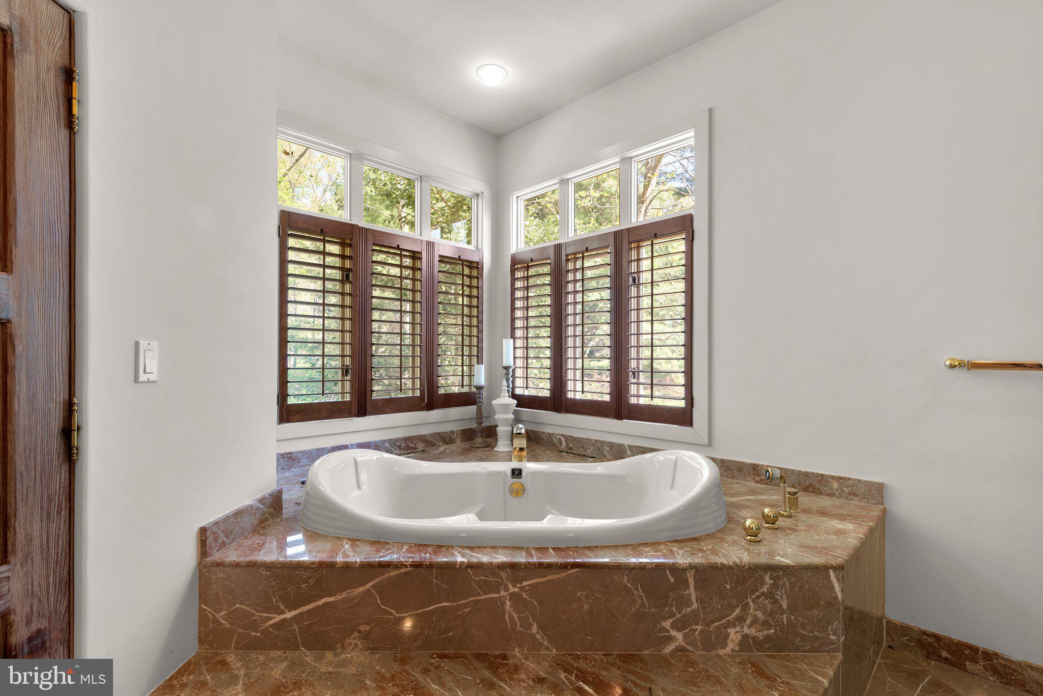 BOWIE MILL ESTATES - Residential