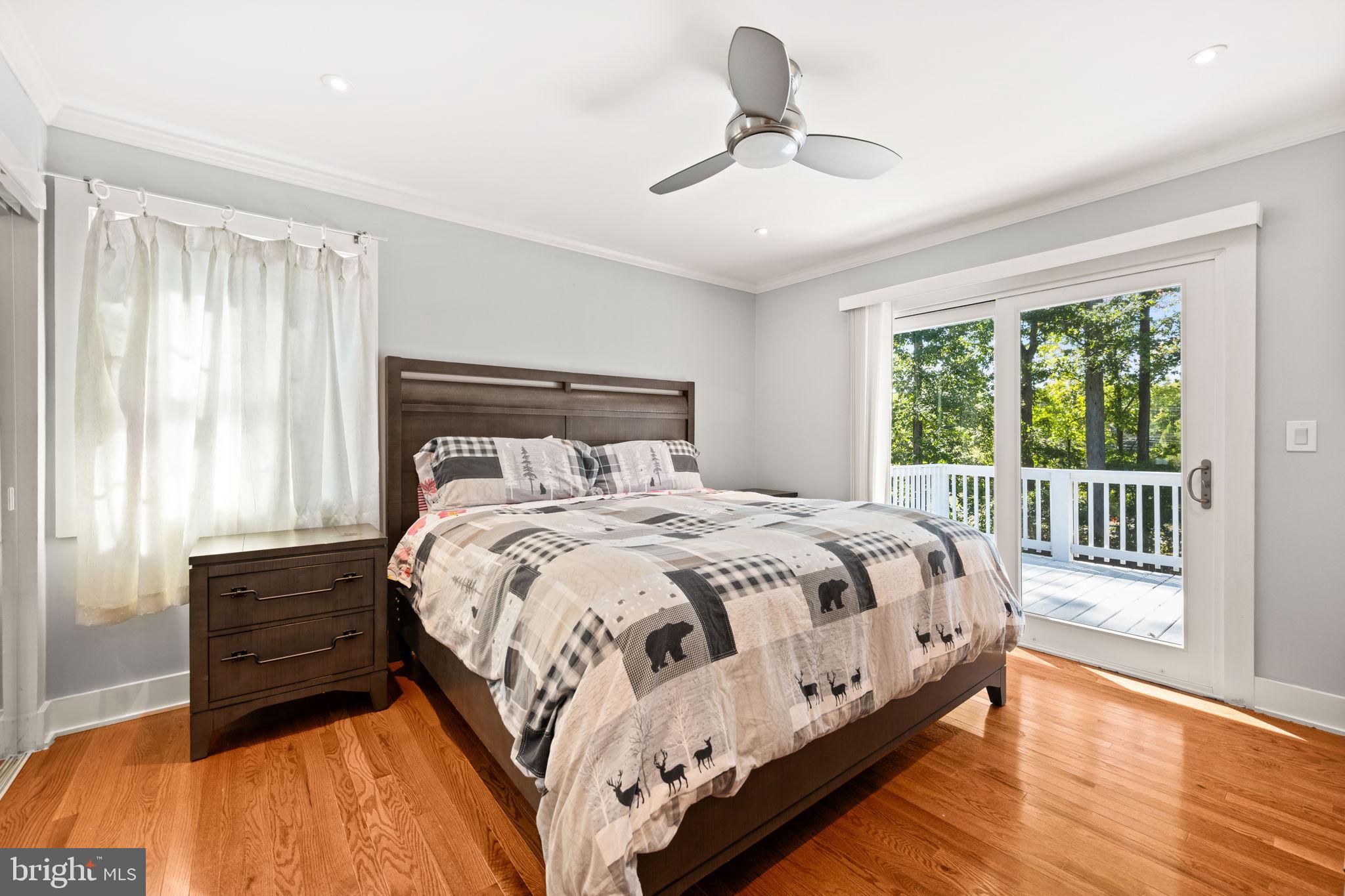 LAKE RIDGE - Residential