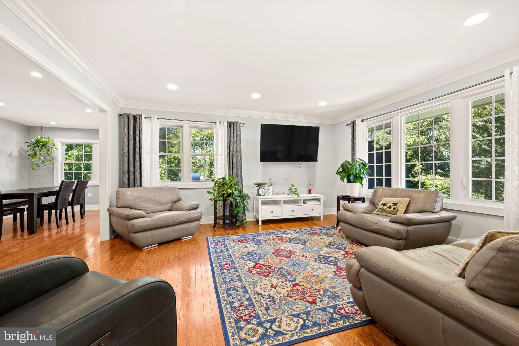 2656 FALMOUTH COURT