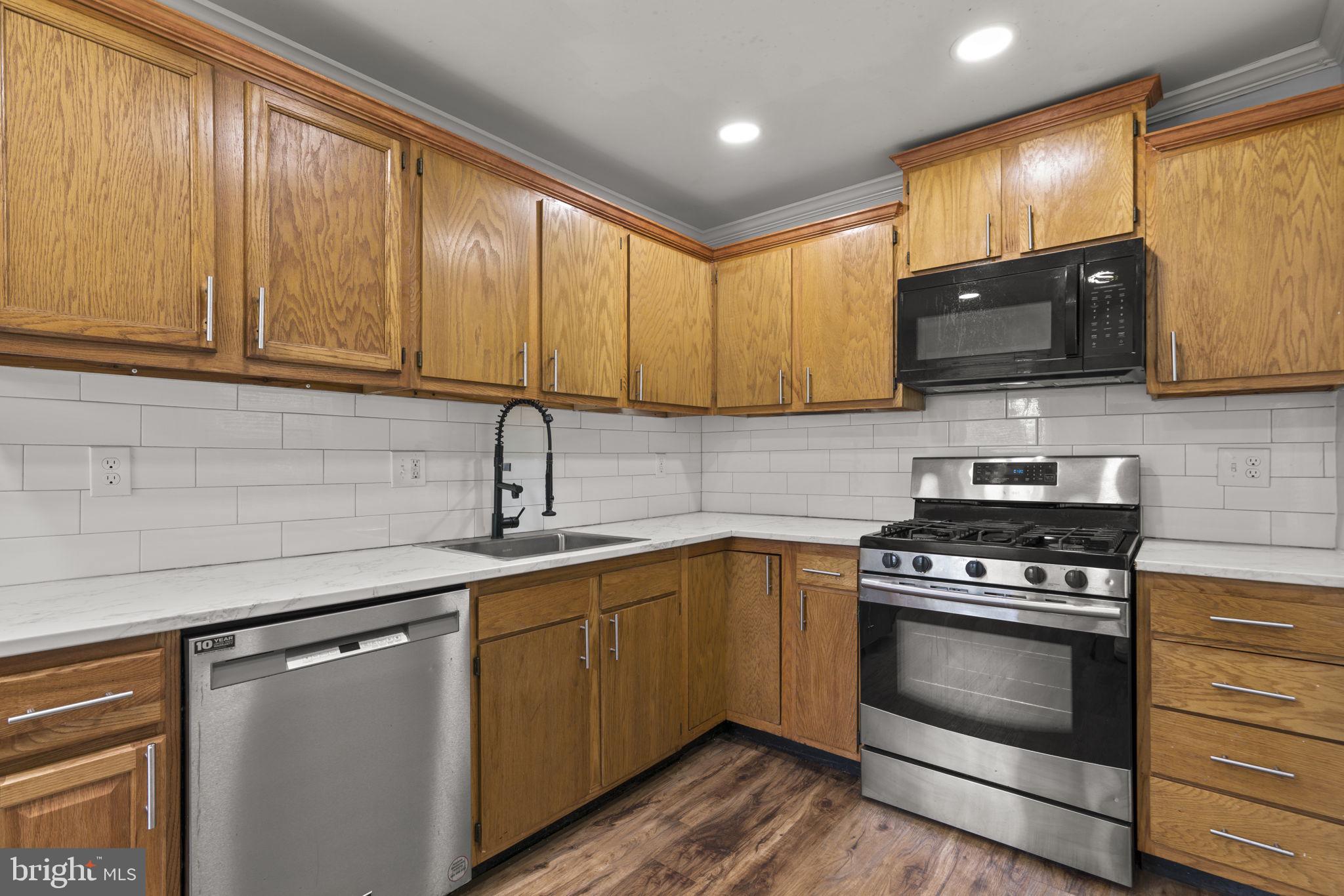 STILLMEADOWS CONDO - Residential