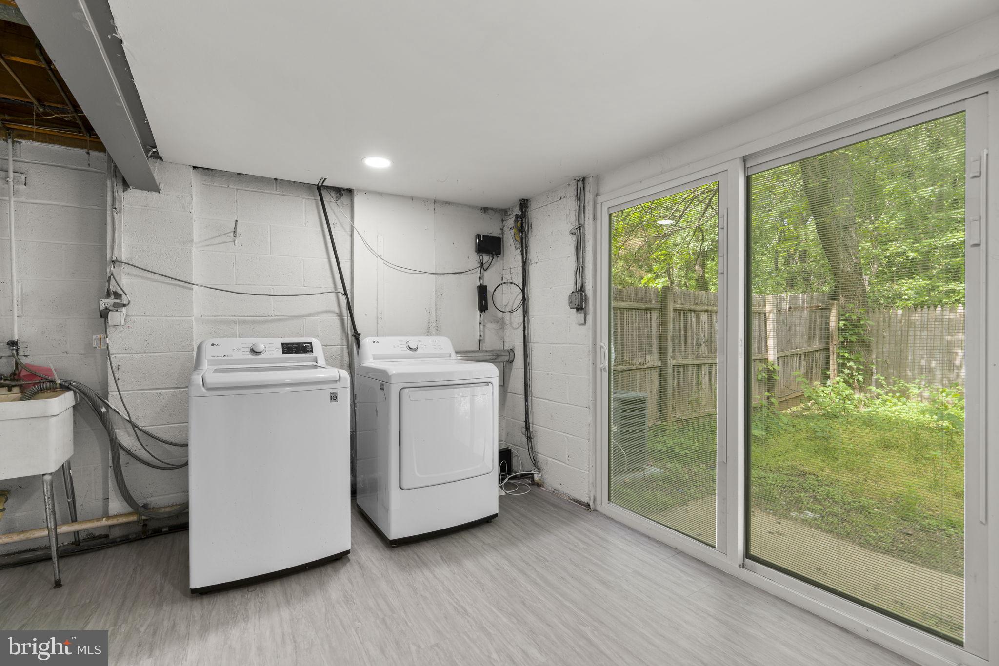 STILLMEADOWS CONDO - Residential