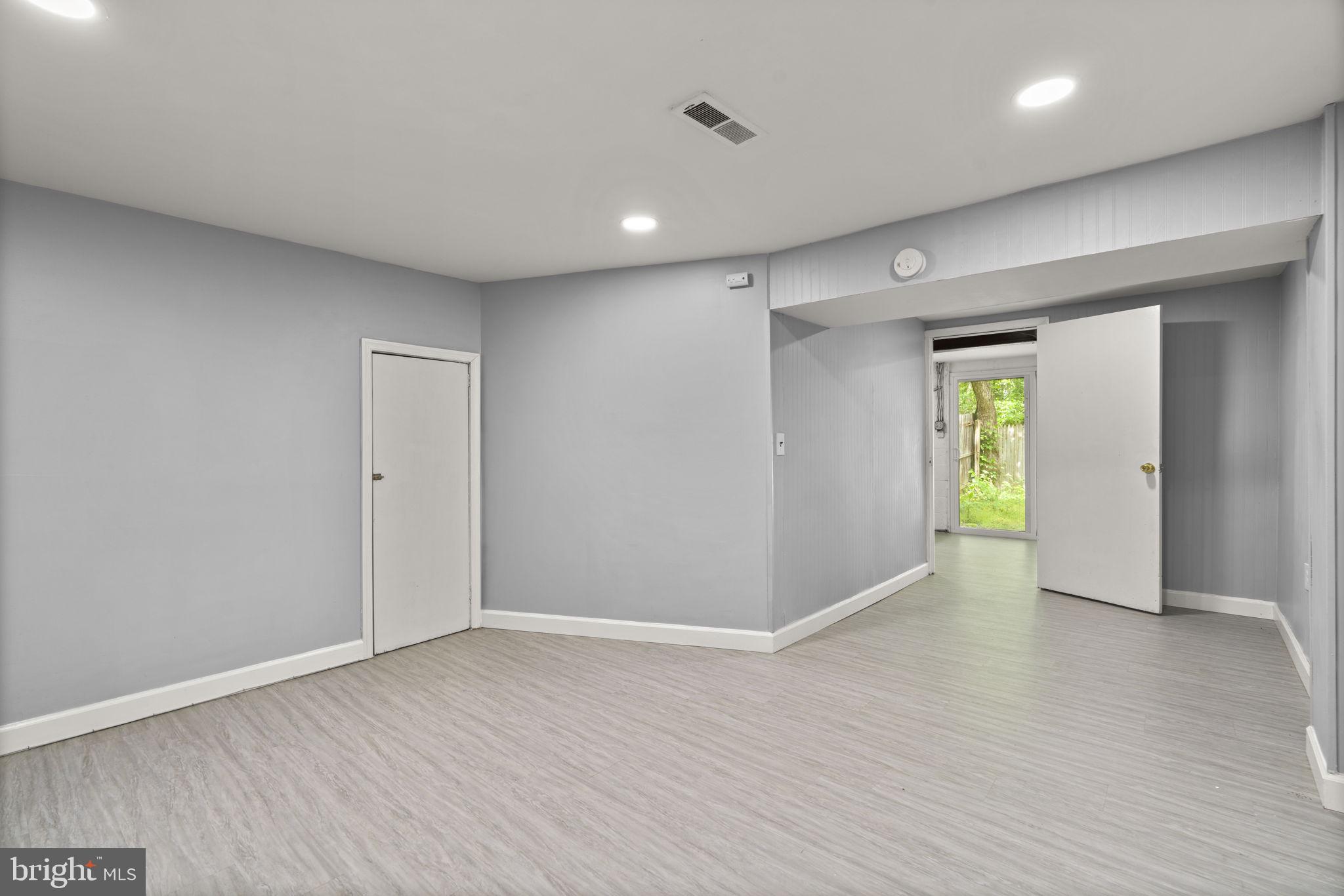 STILLMEADOWS CONDO - Residential