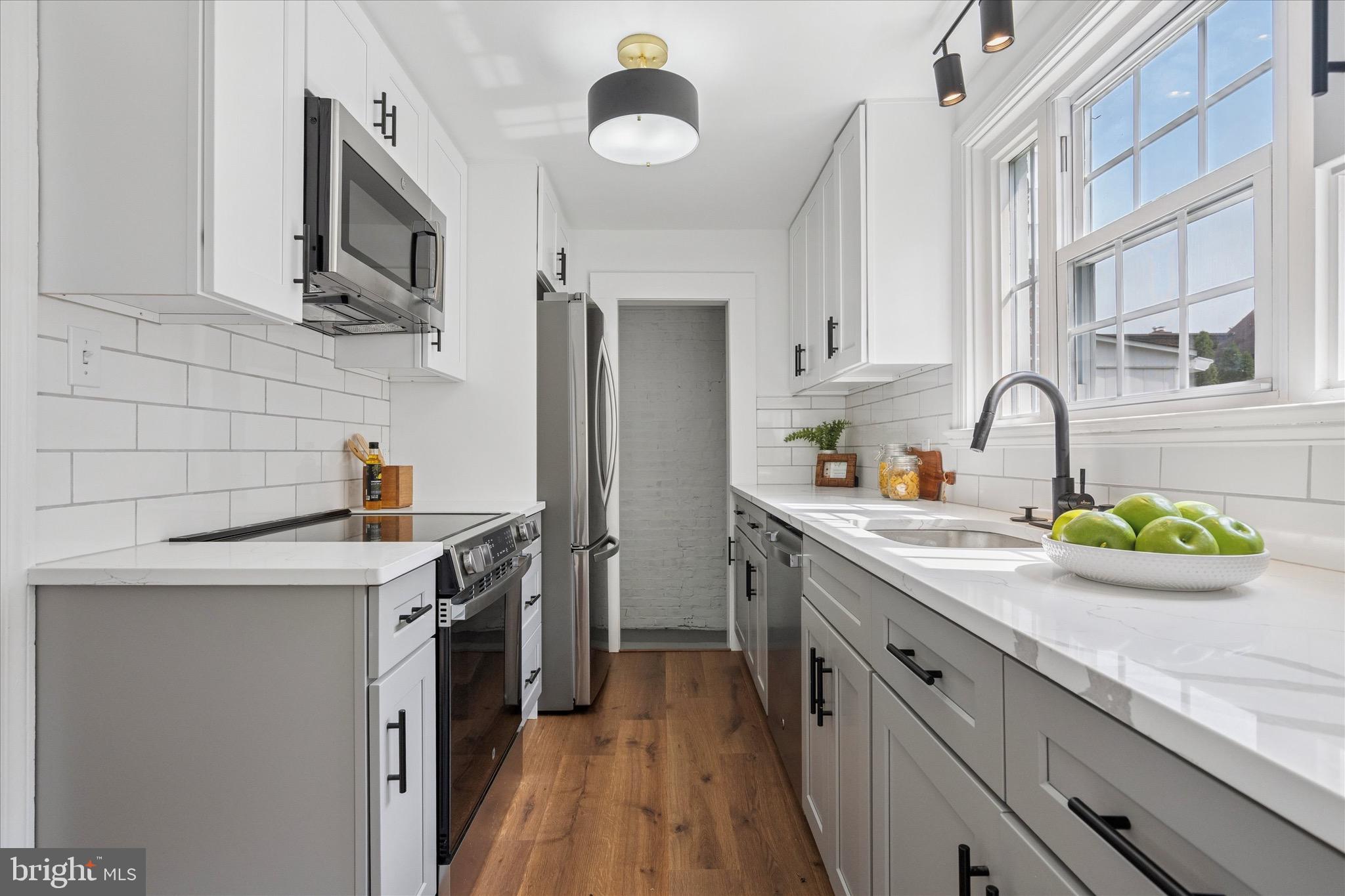 EVERGREEN - Residential
