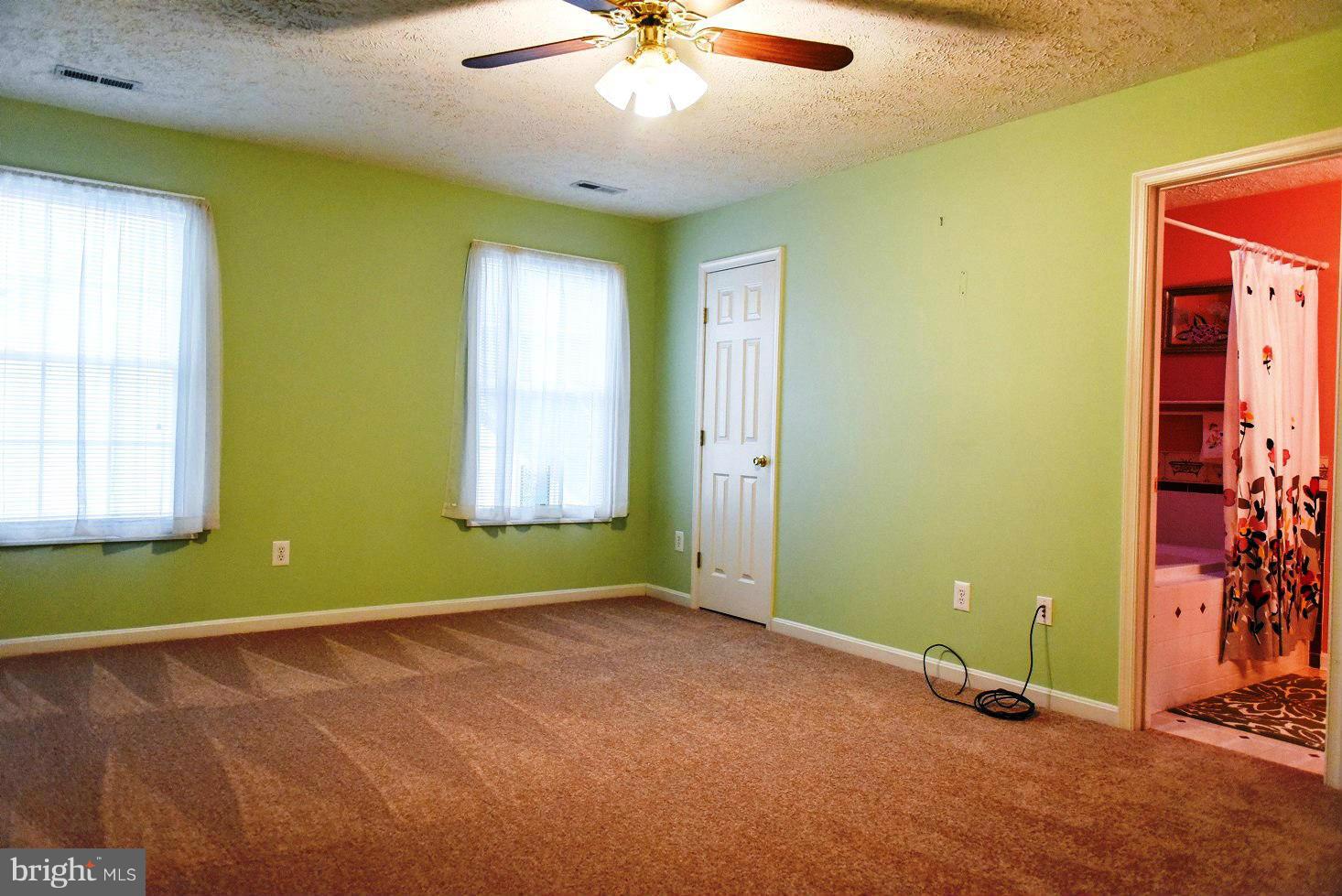 ESSEX SOUTH - Residential