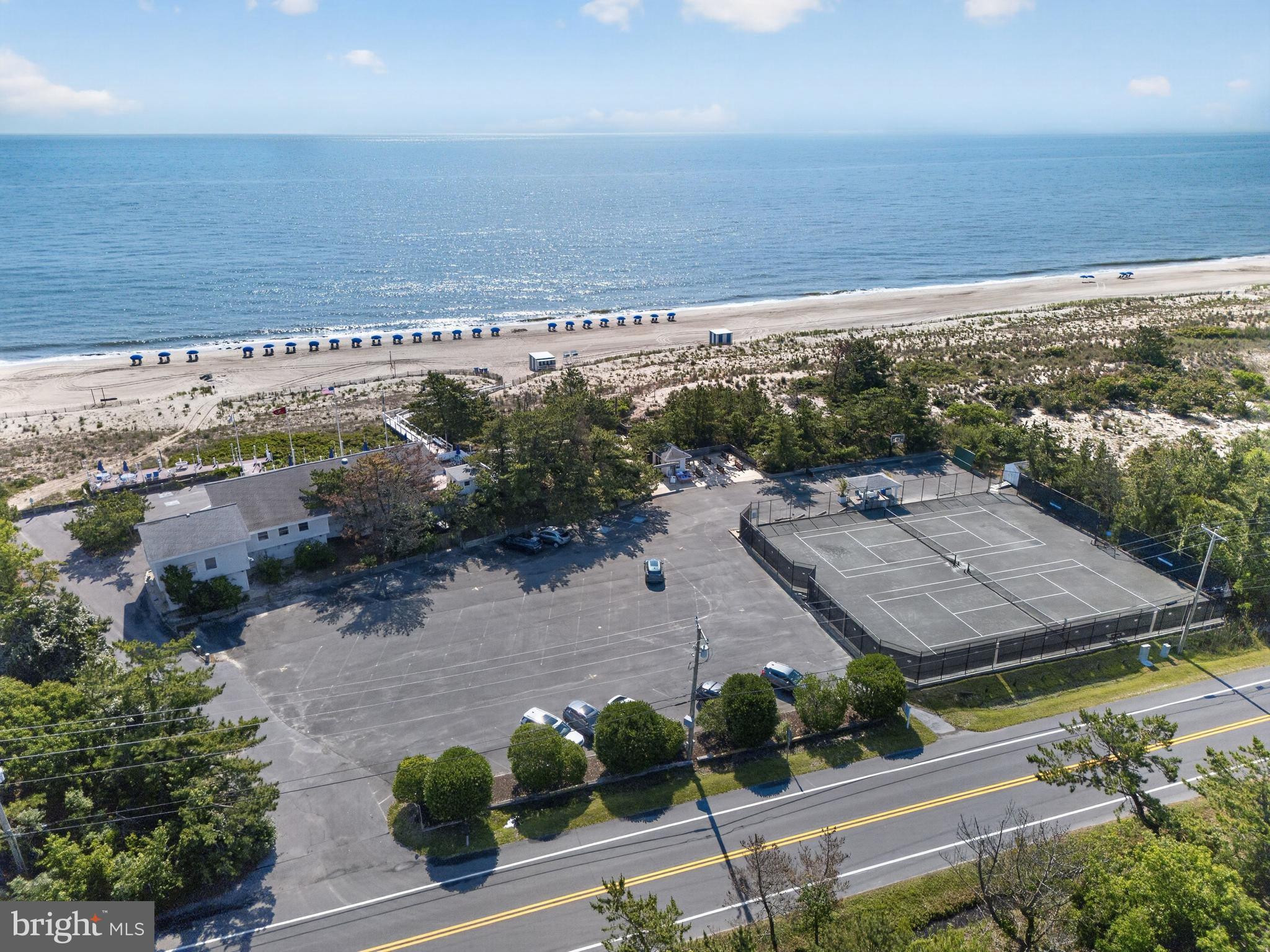 A rare opportunity to own one of only six oceanside homesites in the h – image 20