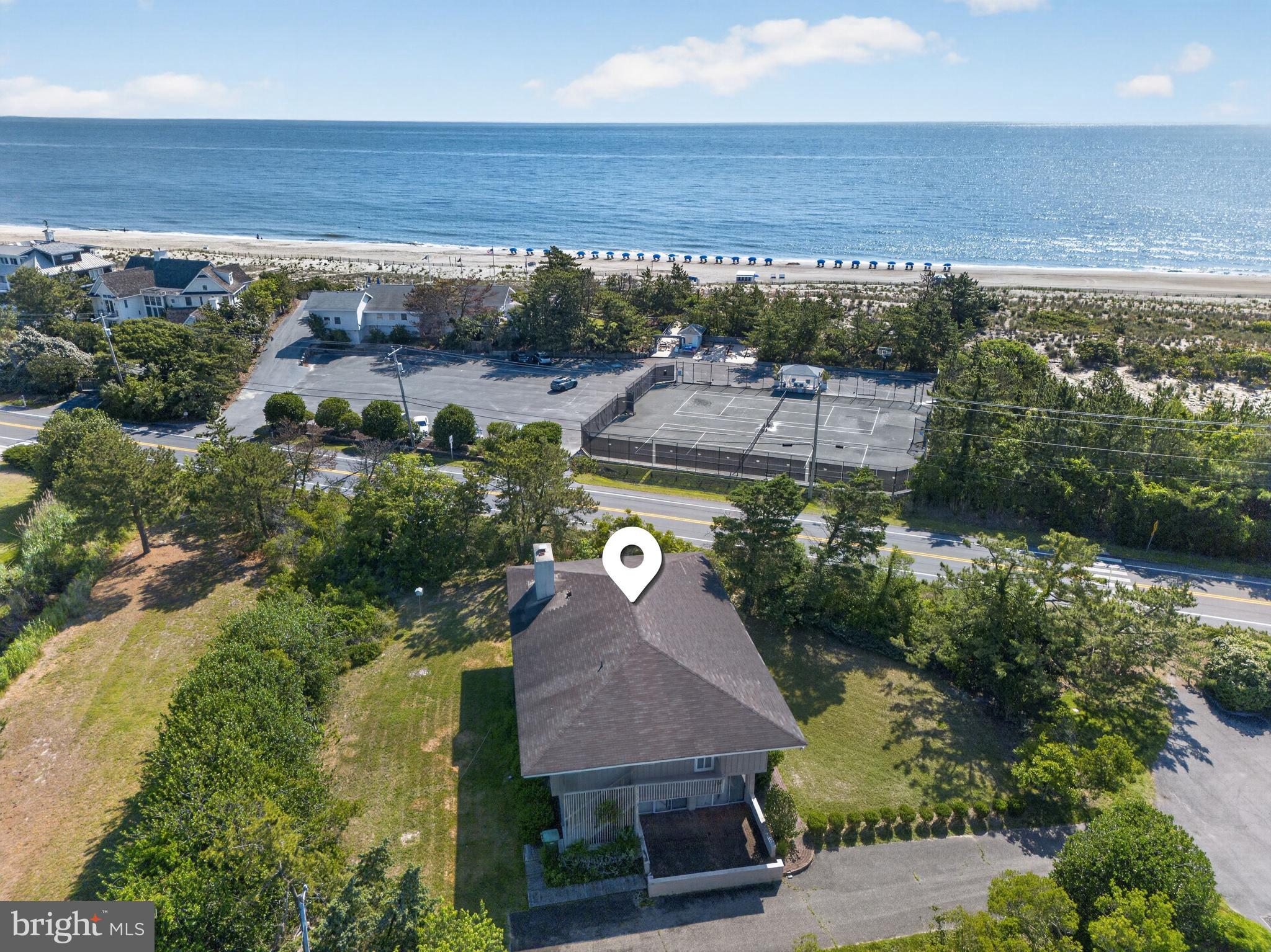 A rare opportunity to own one of only six oceanside homesites in the h – image 6