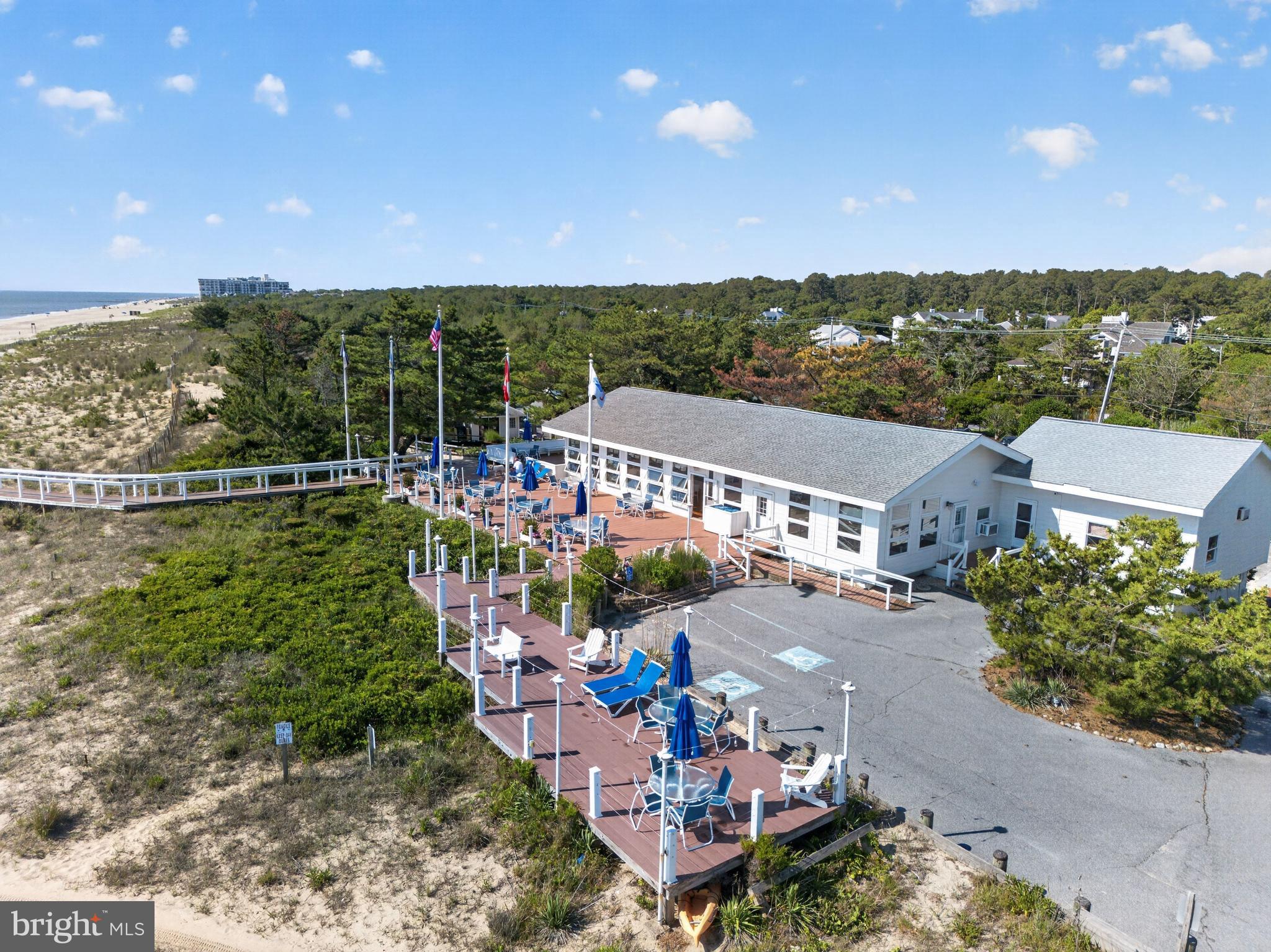 A rare opportunity to own one of only six oceanside homesites in the h – image 28