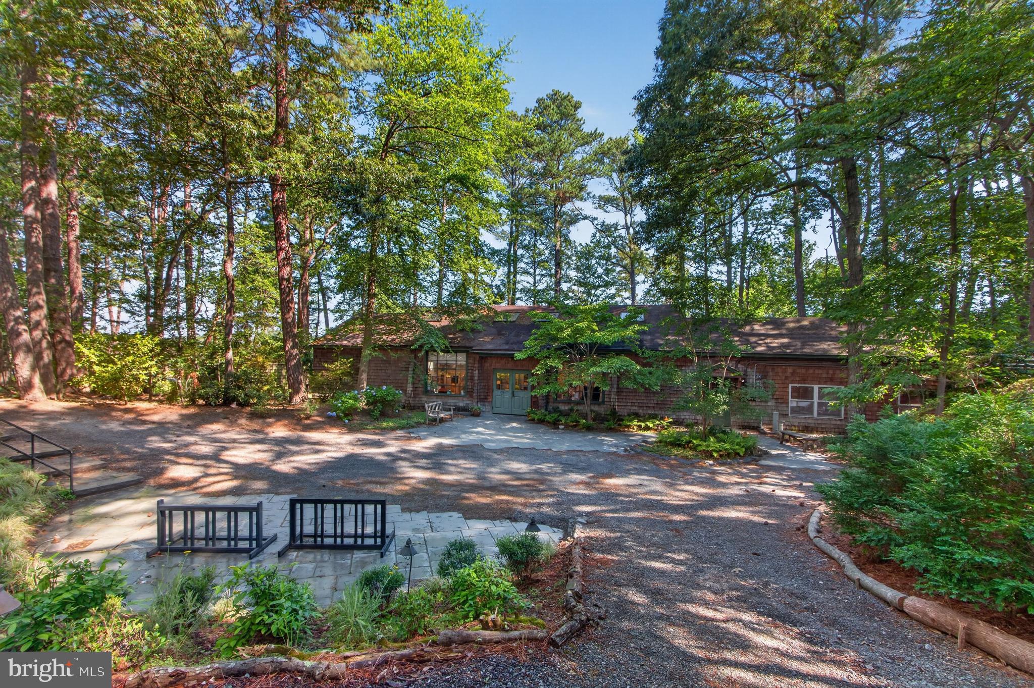 A rare opportunity to own one of only six oceanside homesites in the h – image 31