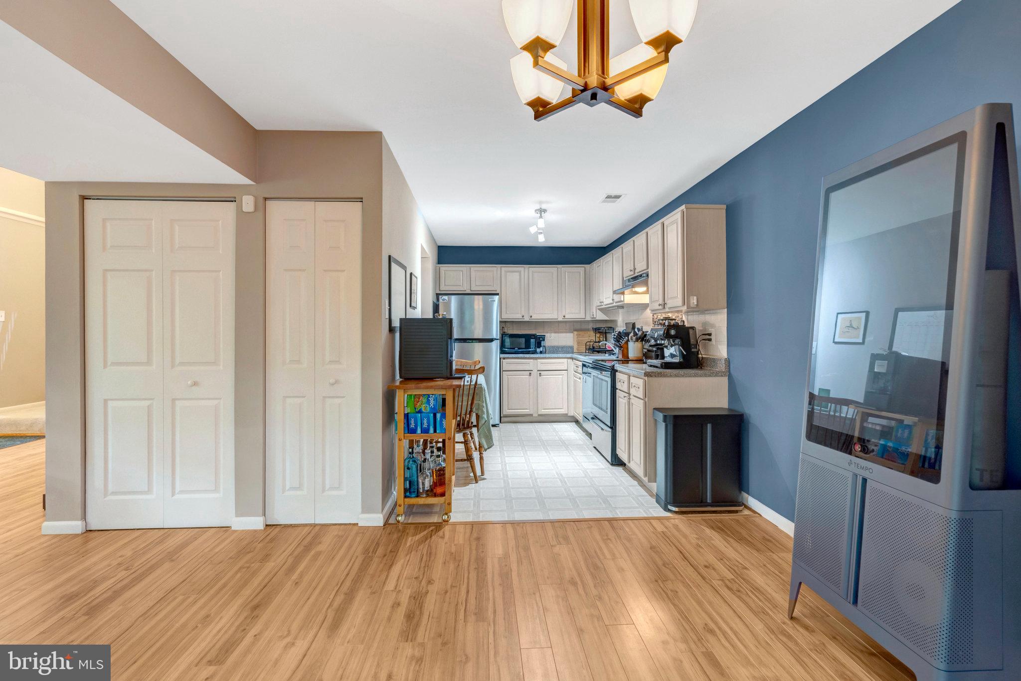 BURKE CENTRE CONSERVANCY - Residential Lease