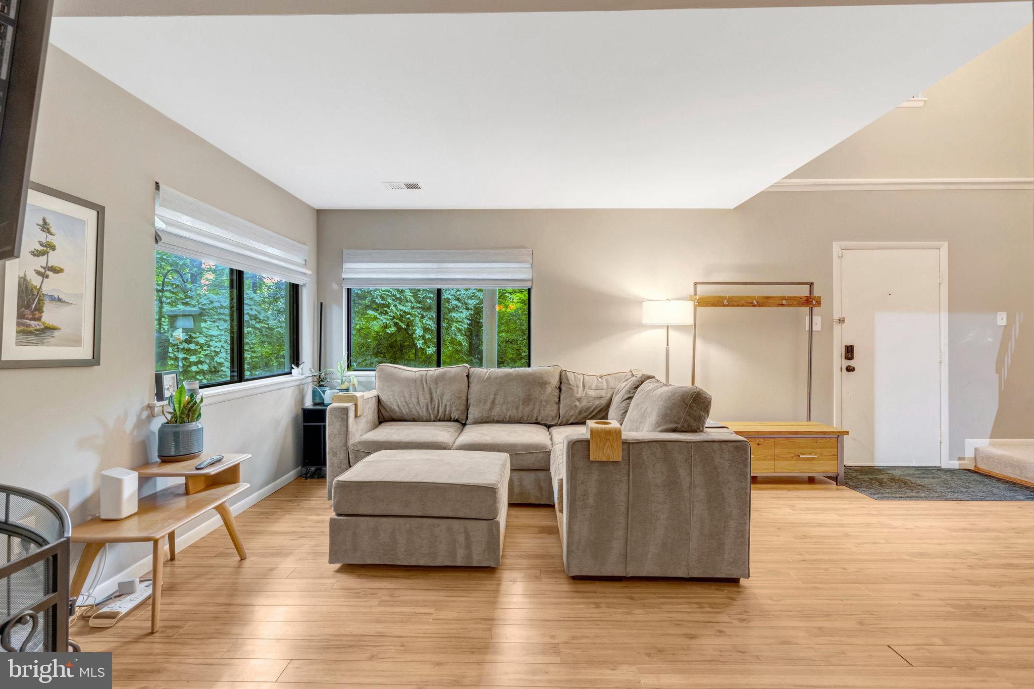 BURKE CENTRE CONSERVANCY - Residential Lease