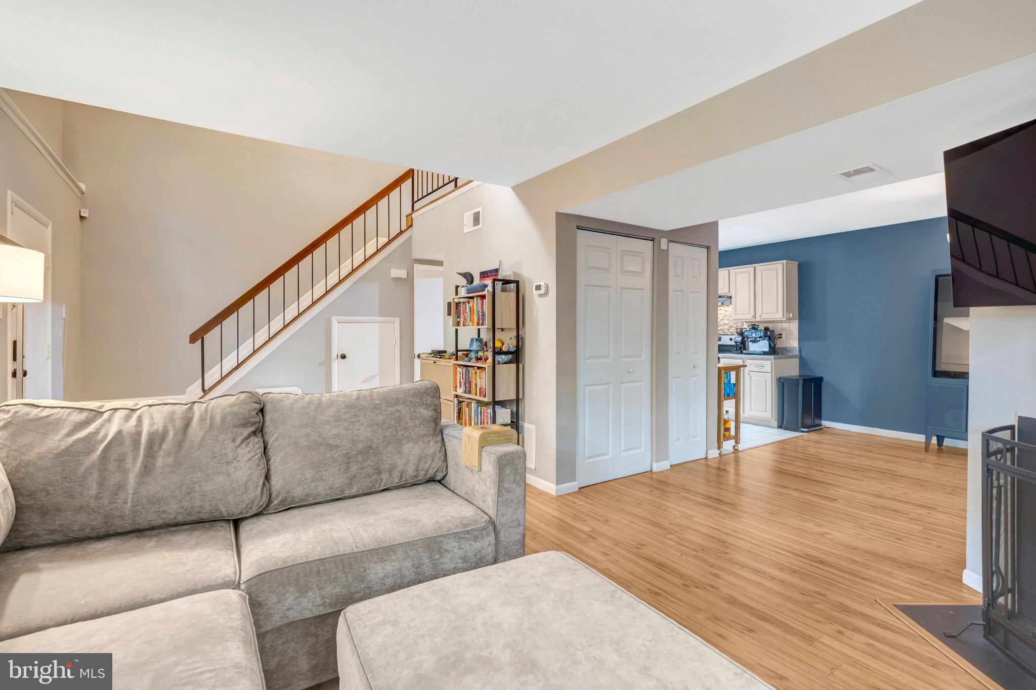 BURKE CENTRE CONSERVANCY - Residential Lease