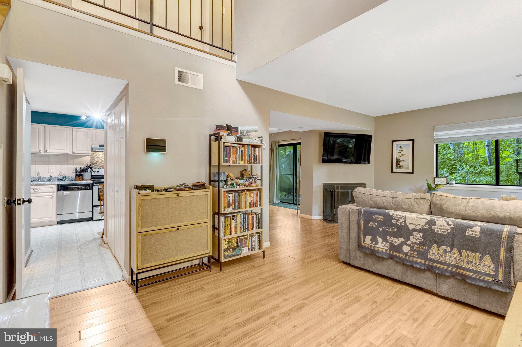 BURKE CENTRE CONSERVANCY - Residential Lease