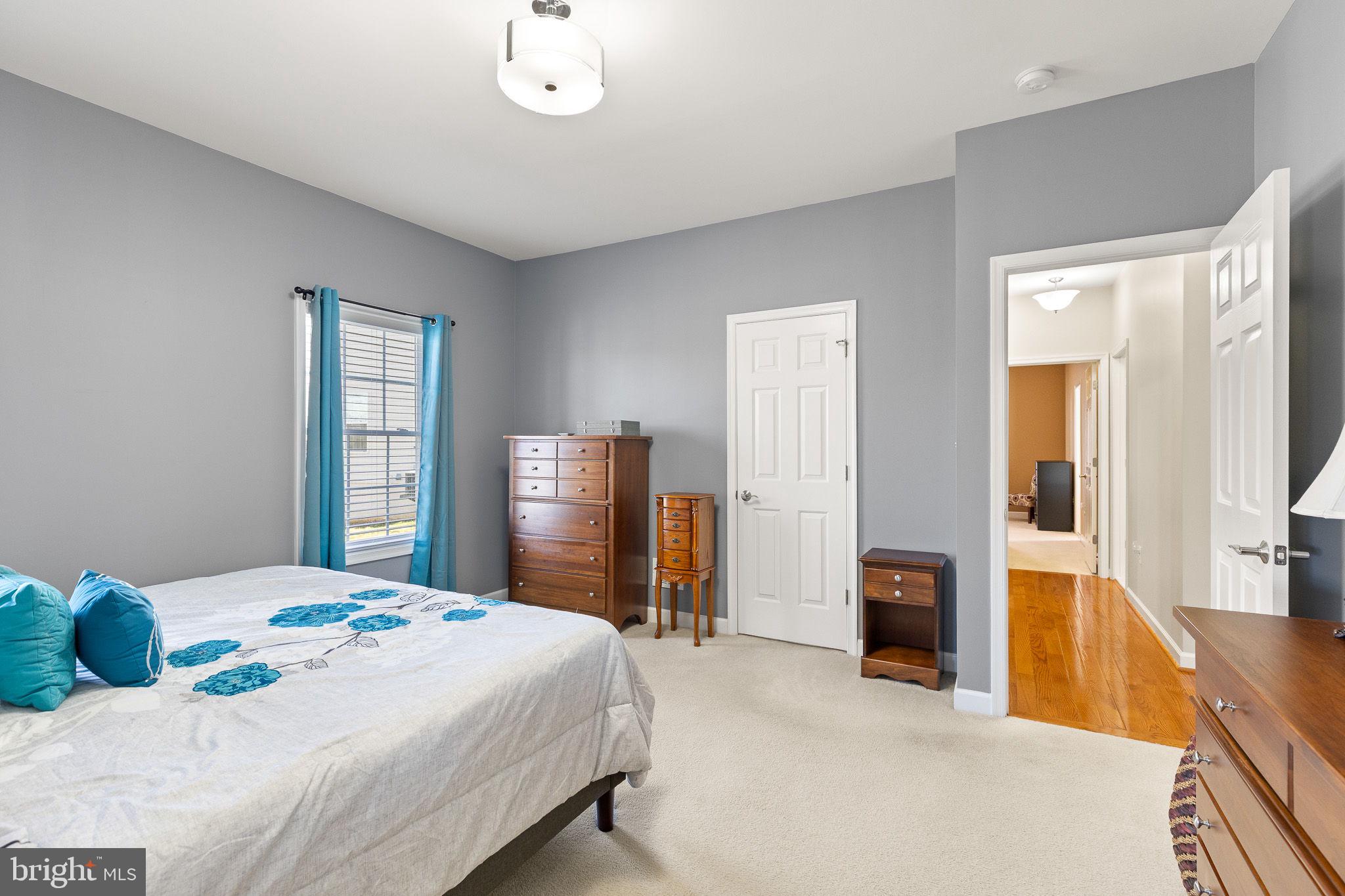 BEAU RIDGE - Residential