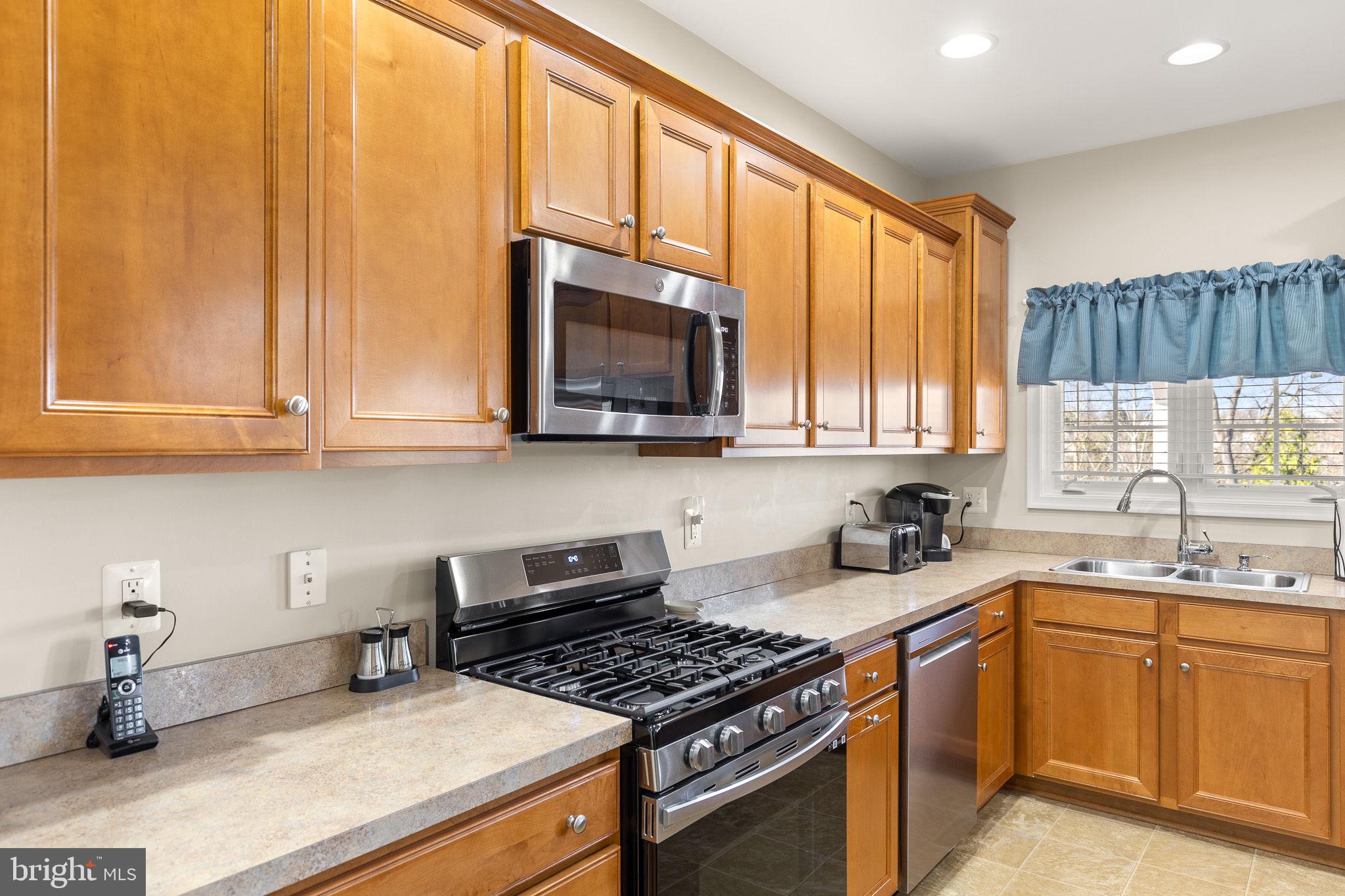 BEAU RIDGE - Residential