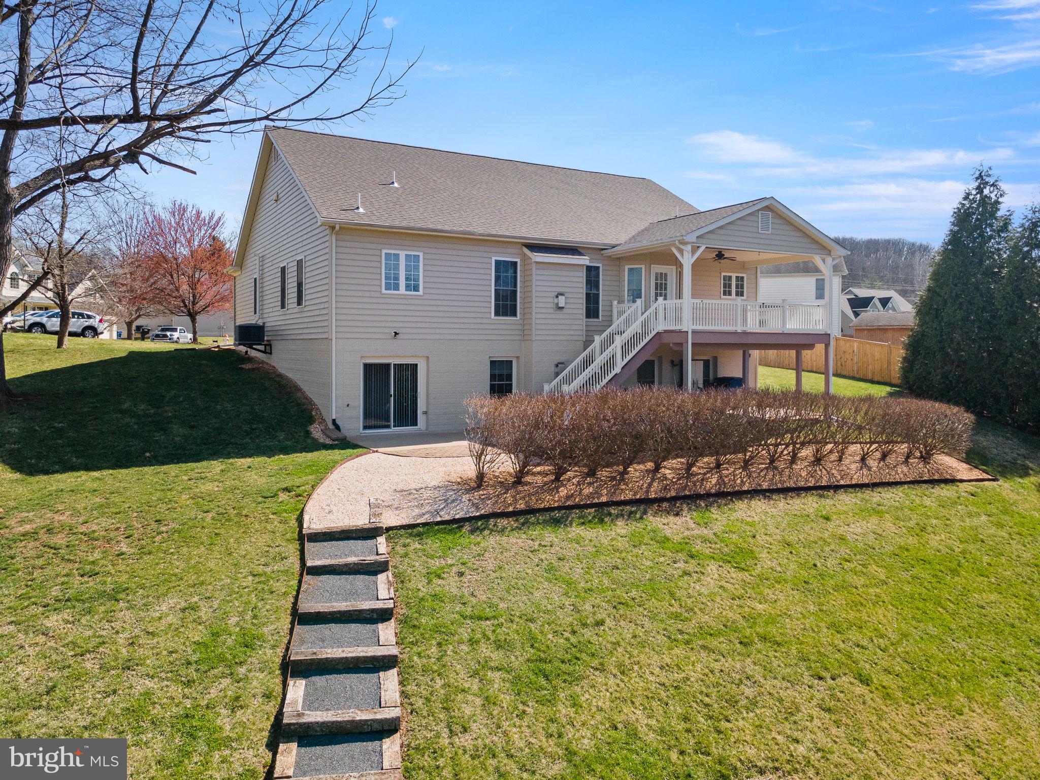 BEAU RIDGE - Residential