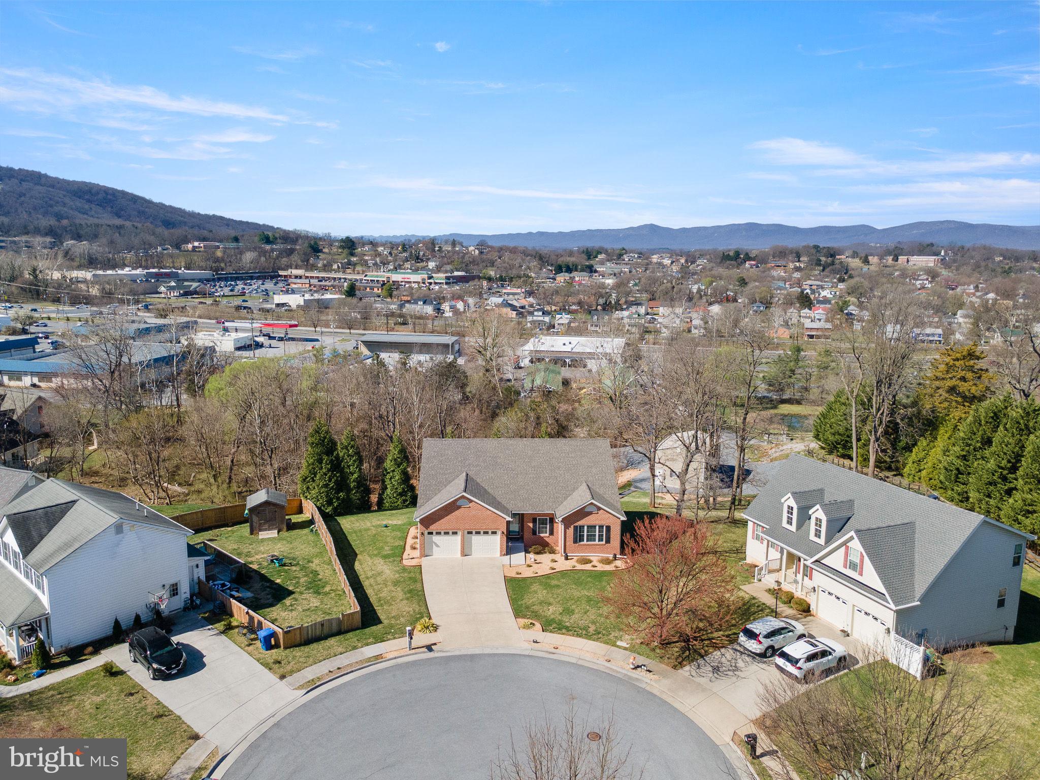 BEAU RIDGE - Residential